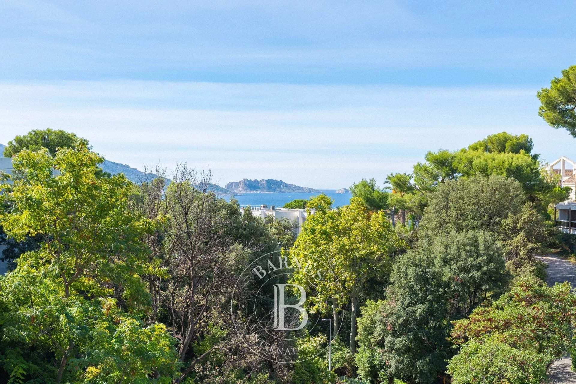 Marseille  - House 5 Bedrooms - picture 7