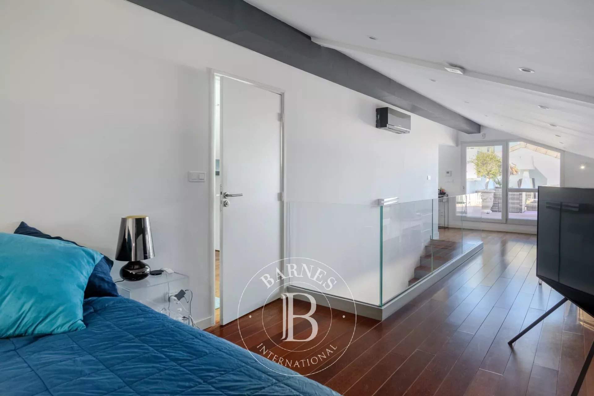 Marseille  - Appartement 6 Pi&egrave;ces 3 Chambres - picture 16