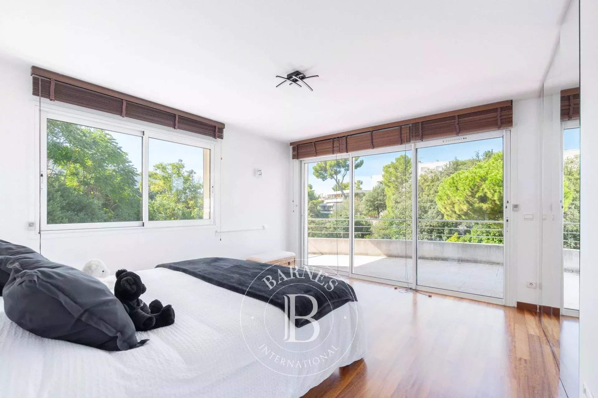 Marseille  - House 5 Bedrooms - picture 11