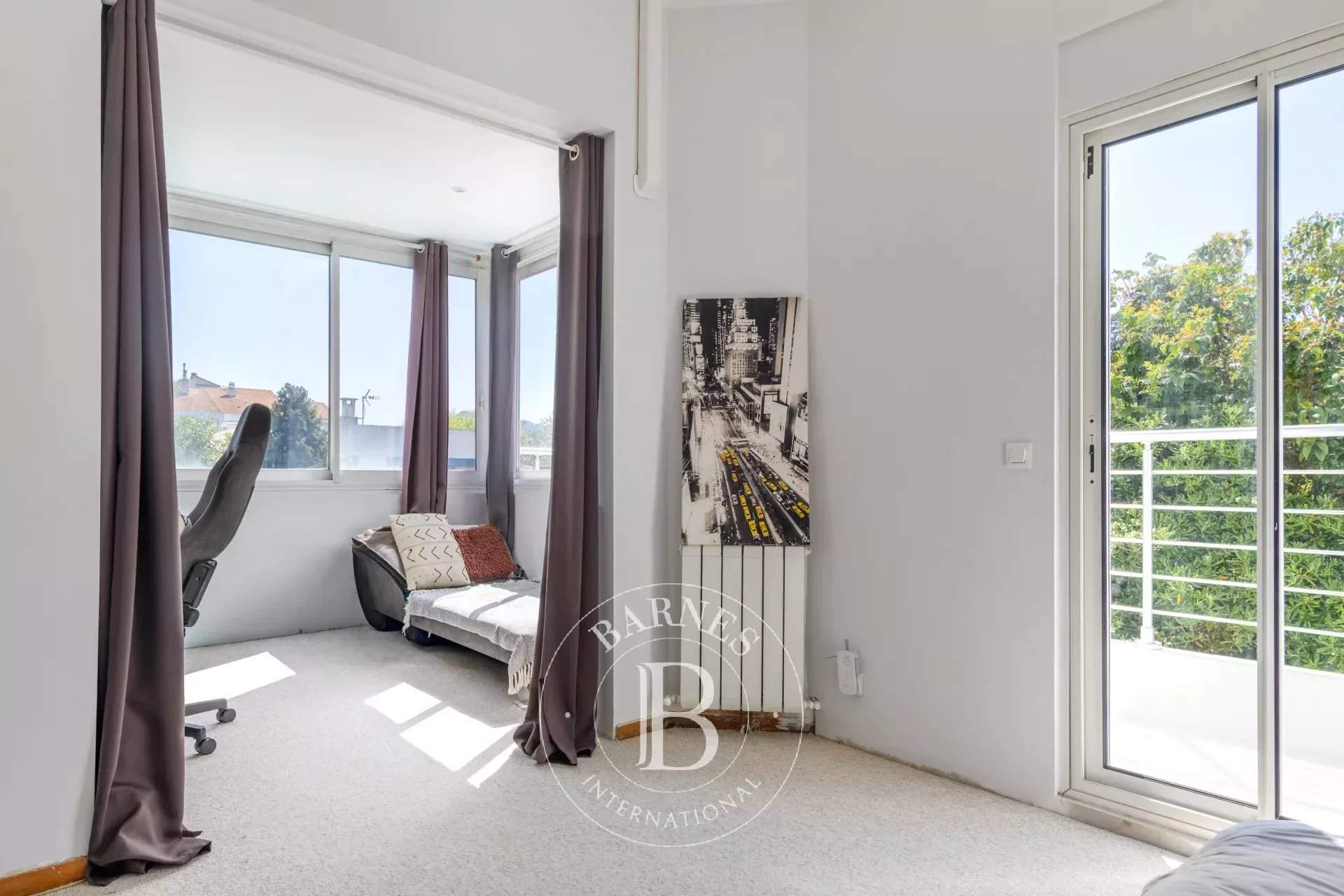 Marseille  - Villa 6 Pi&egrave;ces 4 Chambres - picture 17