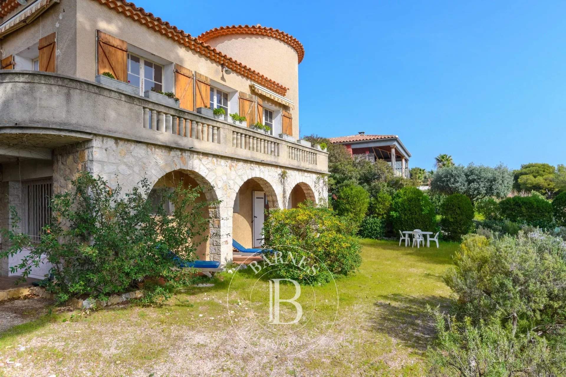 Cassis  - Maison 9 Pi&egrave;ces 5 Chambres - picture 8