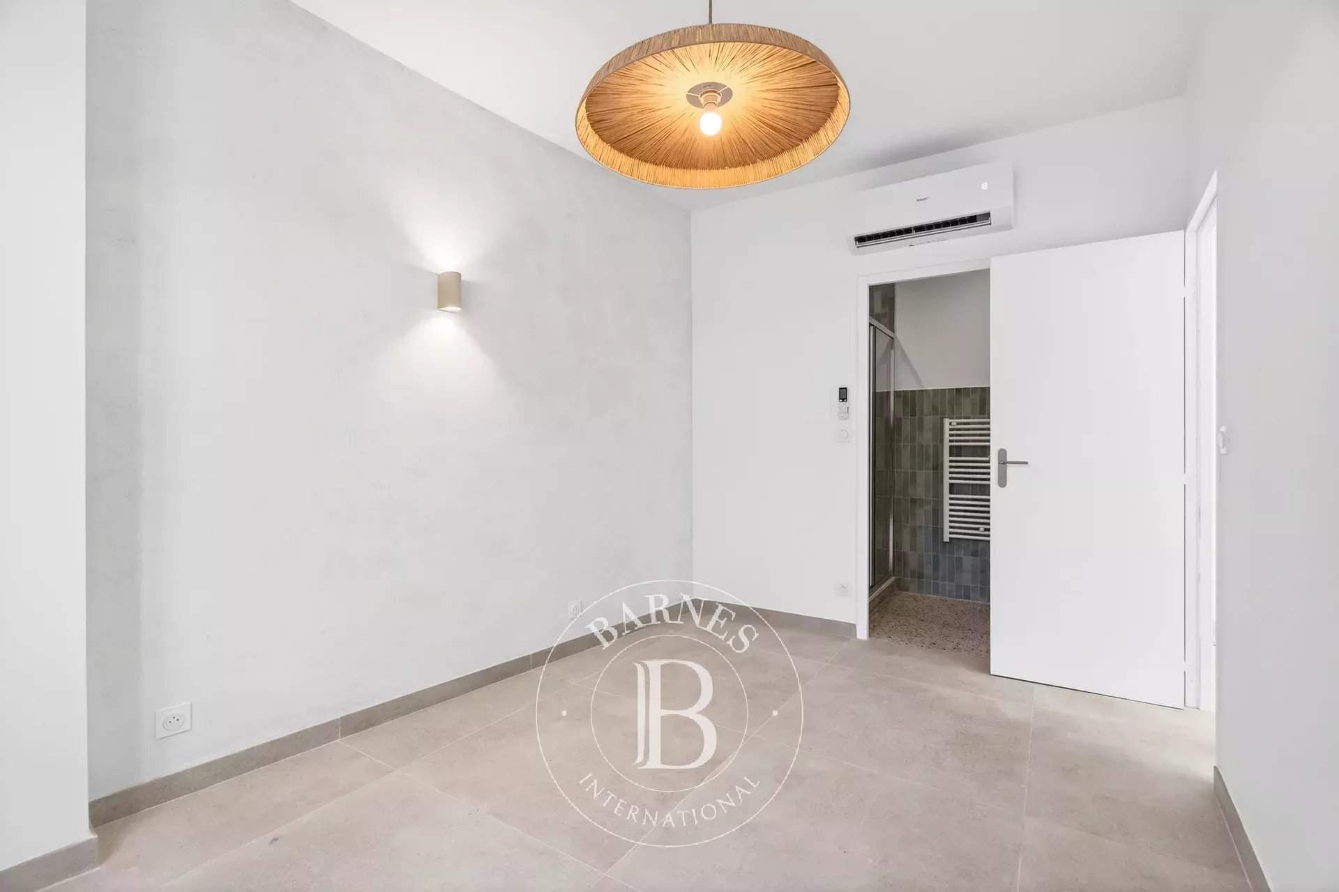 Marseille  - Maison 3 Pi&egrave;ces 2 Chambres - picture 8