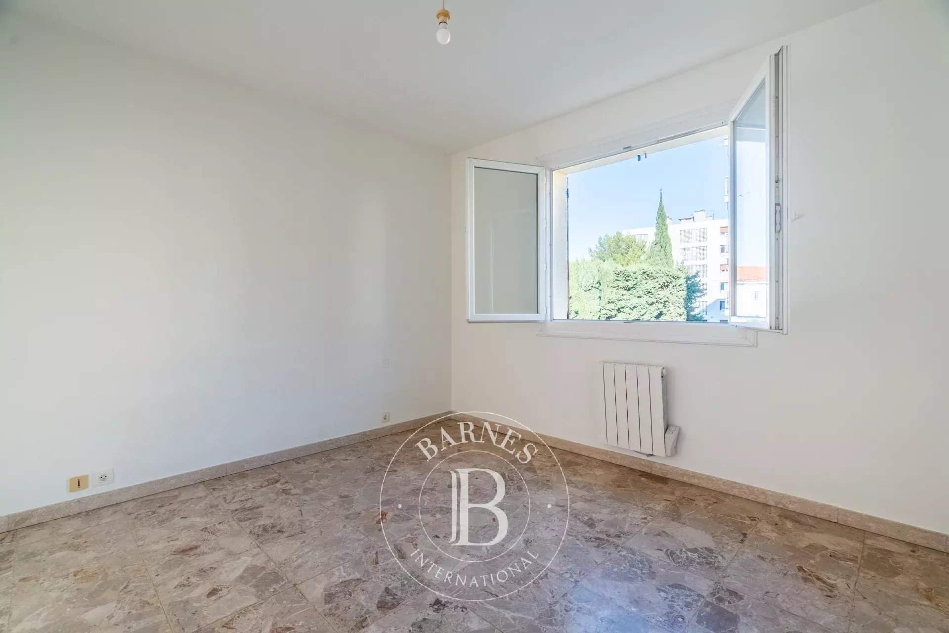 Marseille  - House 4 Bedrooms - picture 10