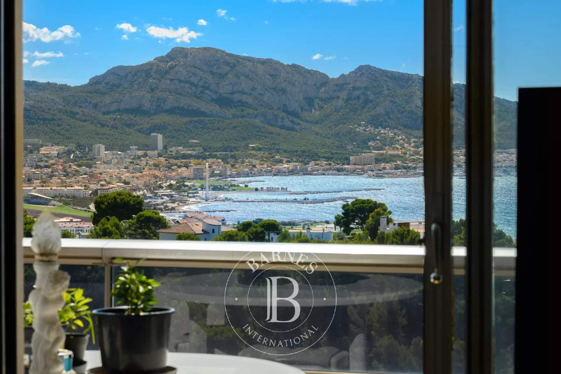 Marseille  - Apartment 2 Bedrooms - picture 14