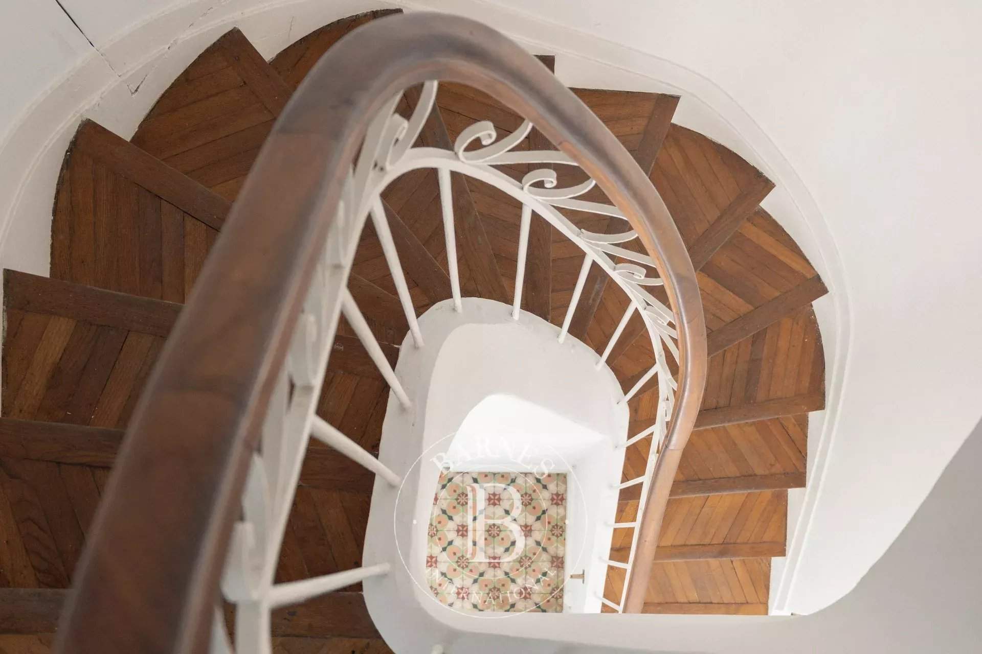 Marseille  - Maison 6 Pi&egrave;ces 4 Chambres - picture 13