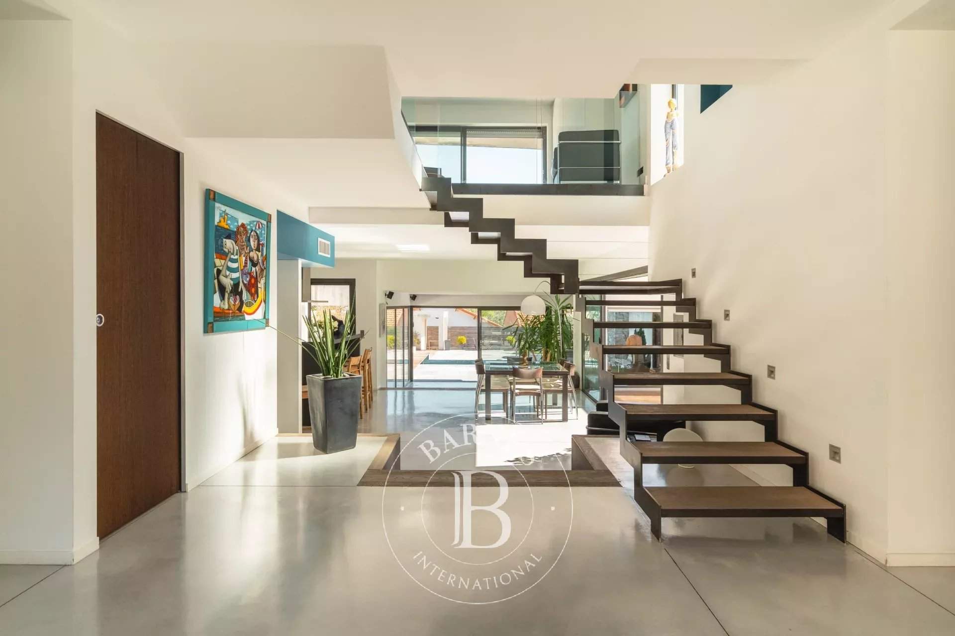 Marseille  - Villa 4 Pi&egrave;ces 3 Chambres - picture 6