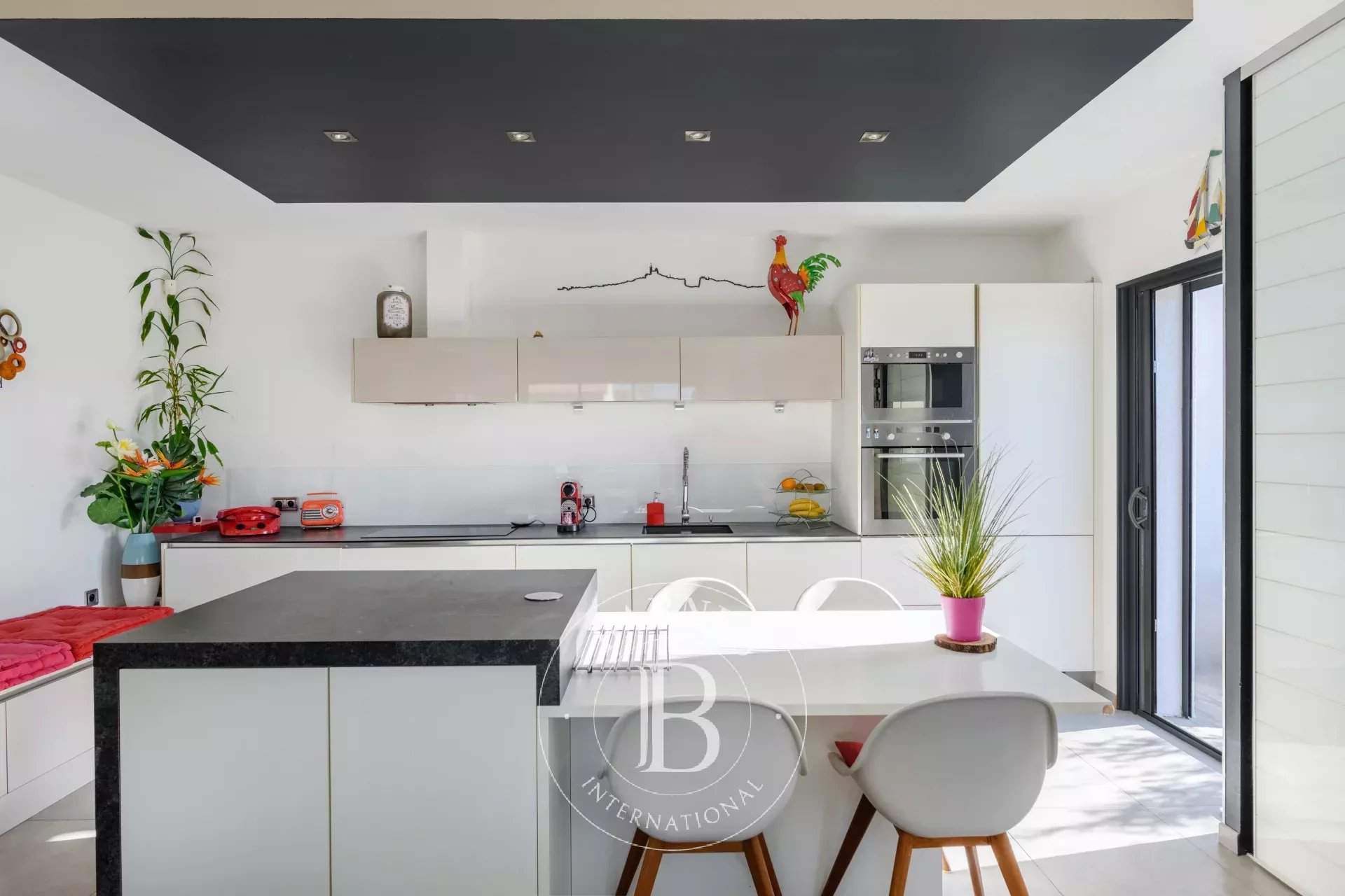 Marseille  - Maison 4 Pi&egrave;ces 4 Chambres - picture 5