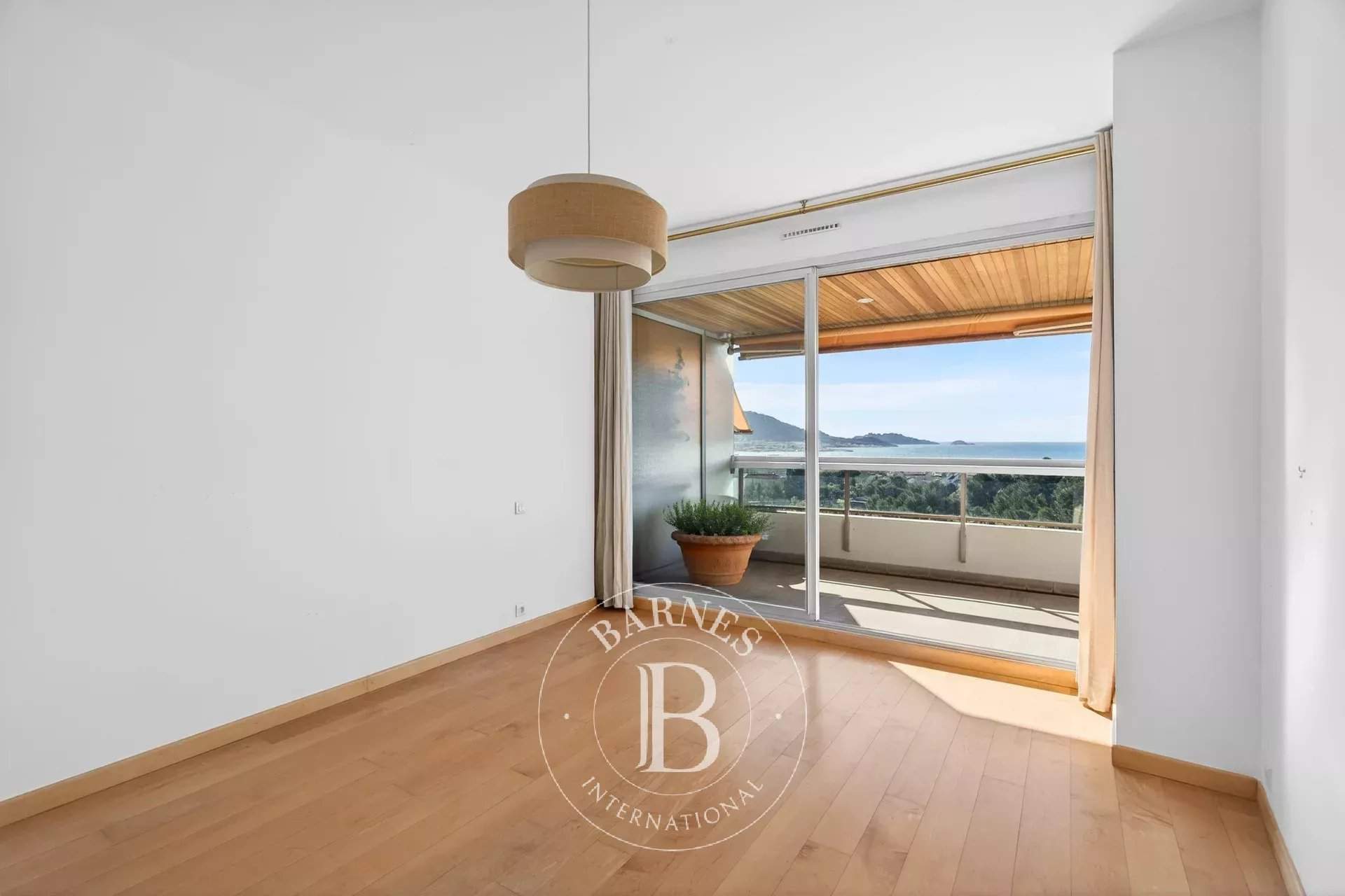 Marseille  - Apartment 2 Bedrooms - picture 15