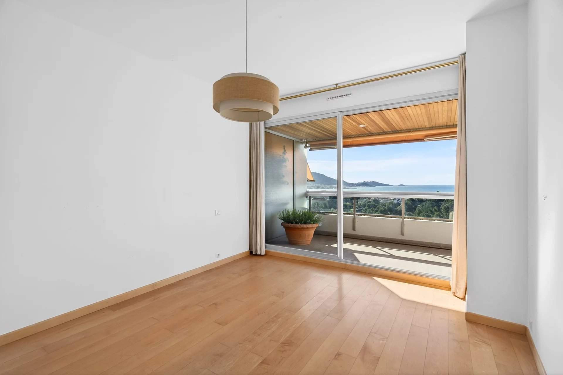 Marseille  - Apartment 2 Bedrooms - picture 15