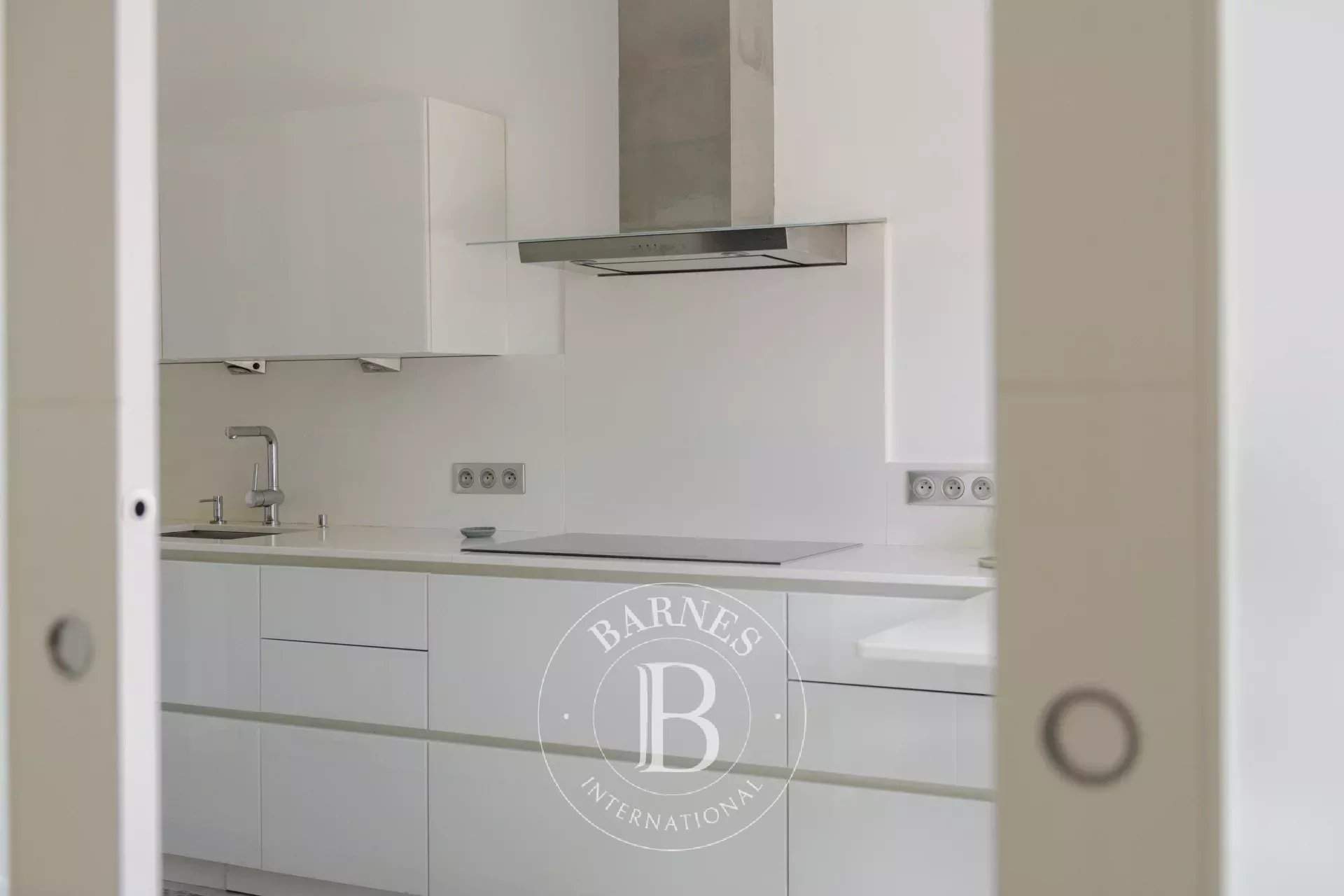 Marseille  - House 5 Bedrooms - picture 12