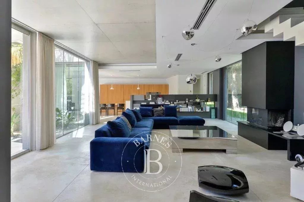 Marseille  - House 5 Bedrooms - picture 2