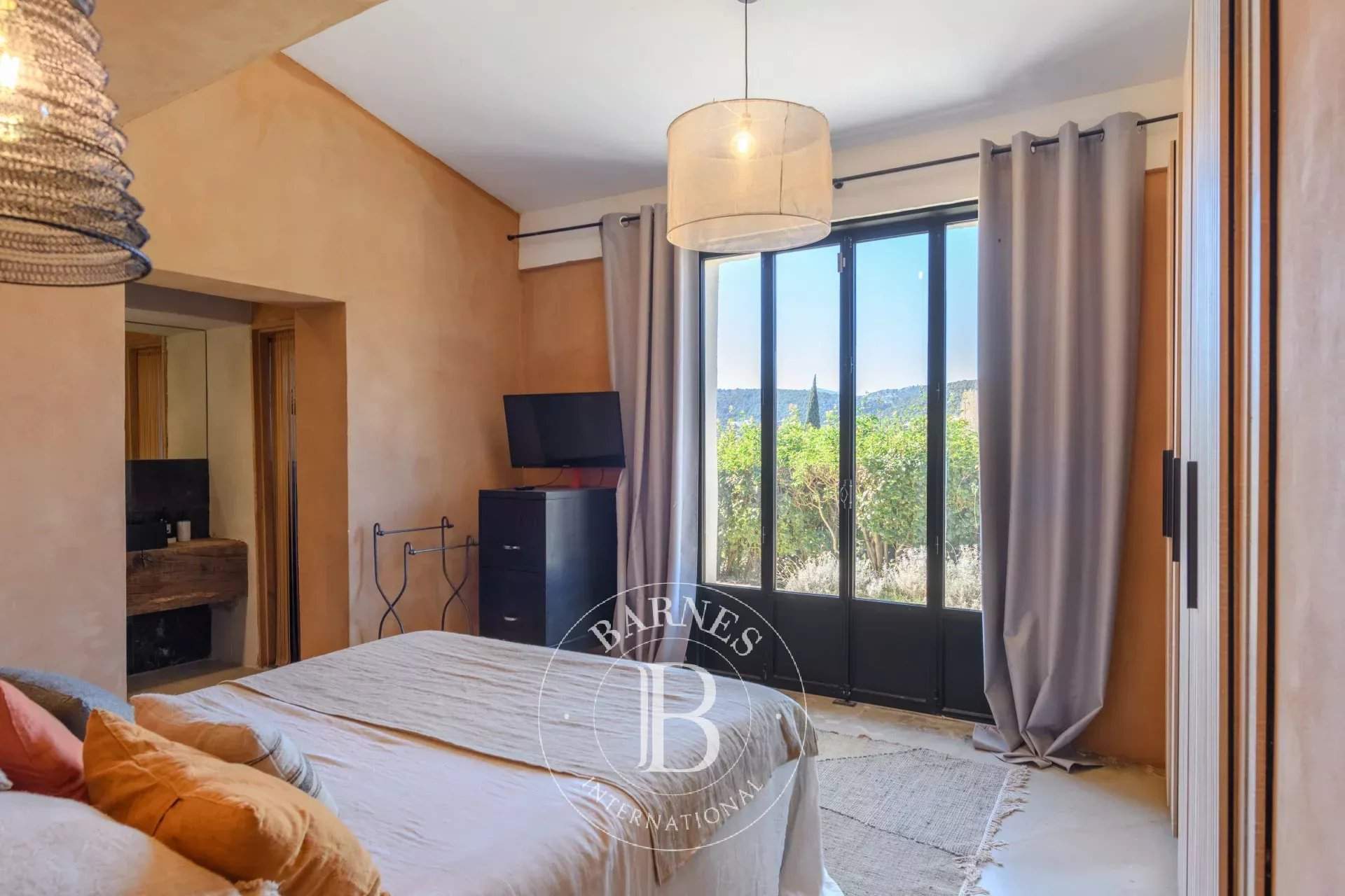 Cassis  - Property 7 Bedrooms - picture 16