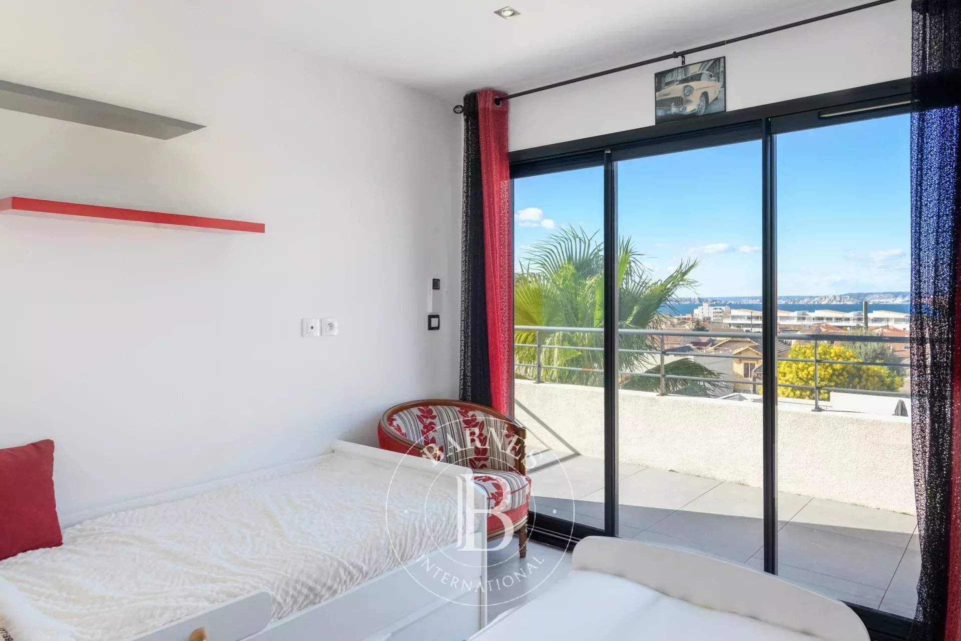 Marseille  - House 4 Bedrooms - picture 9