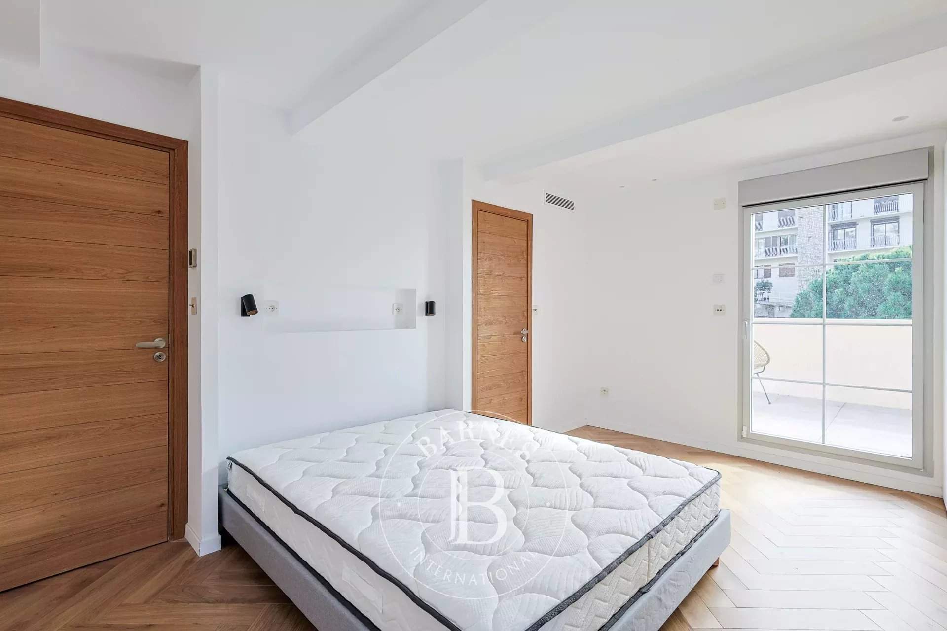 Marseille  - Maison 5 Pièces 3 Chambres - picture 13