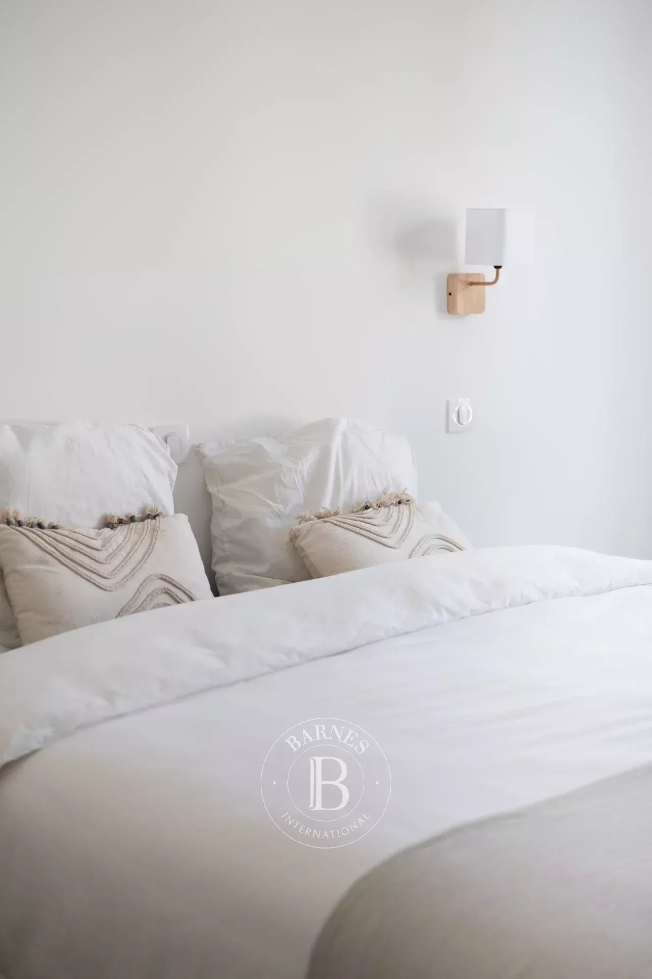 Cabriès  - Maison 7 Pi&egrave;ces 5 Chambres - picture 17