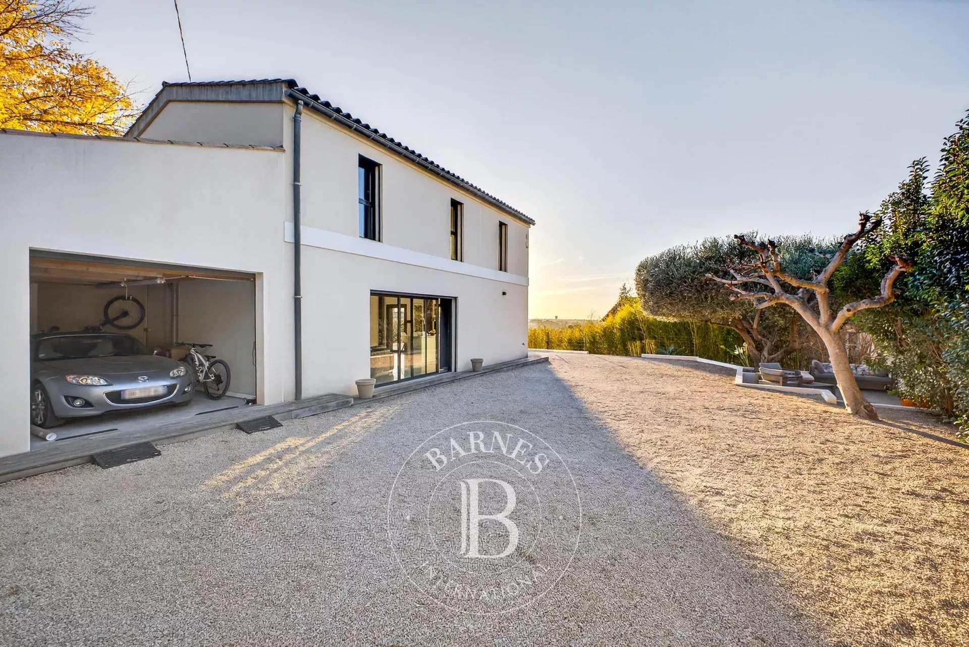 Allauch  - Maison 5 Pi&egrave;ces 4 Chambres - picture 7