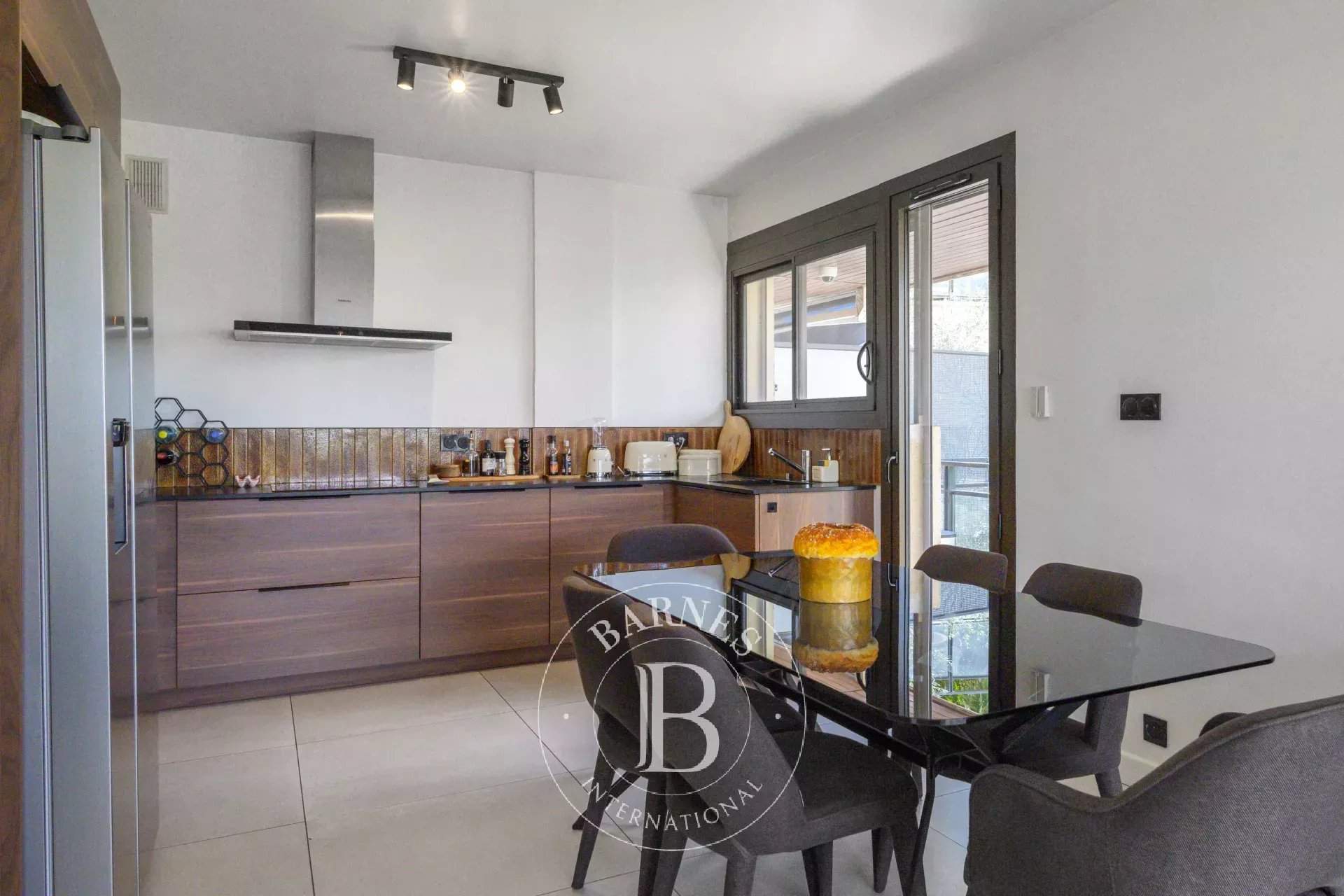 Marseille  - Apartment 3 Bedrooms - picture 17
