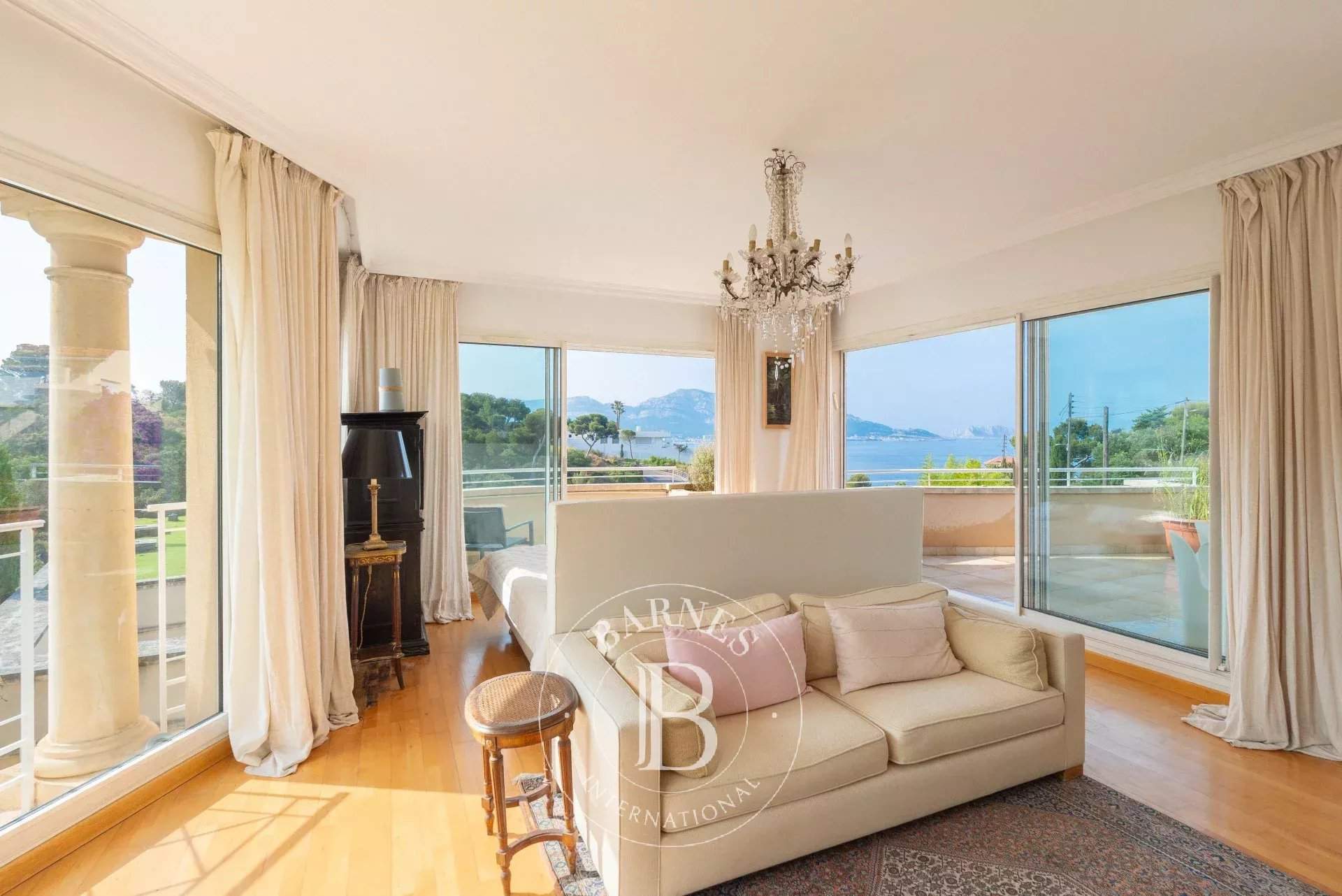 Marseille  - House 5 Bedrooms - picture 11