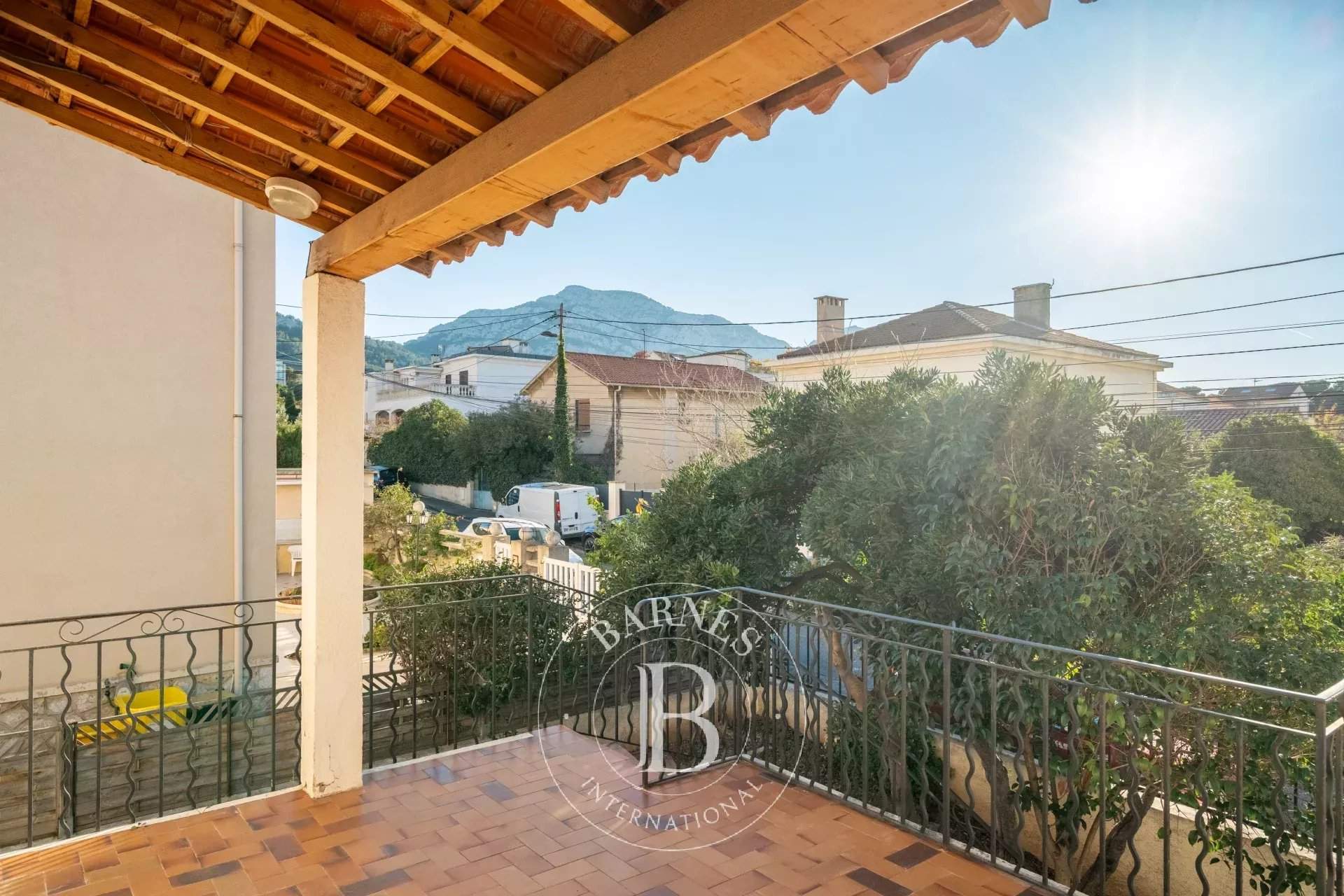 Marseille  - House 4 Bedrooms - picture 4