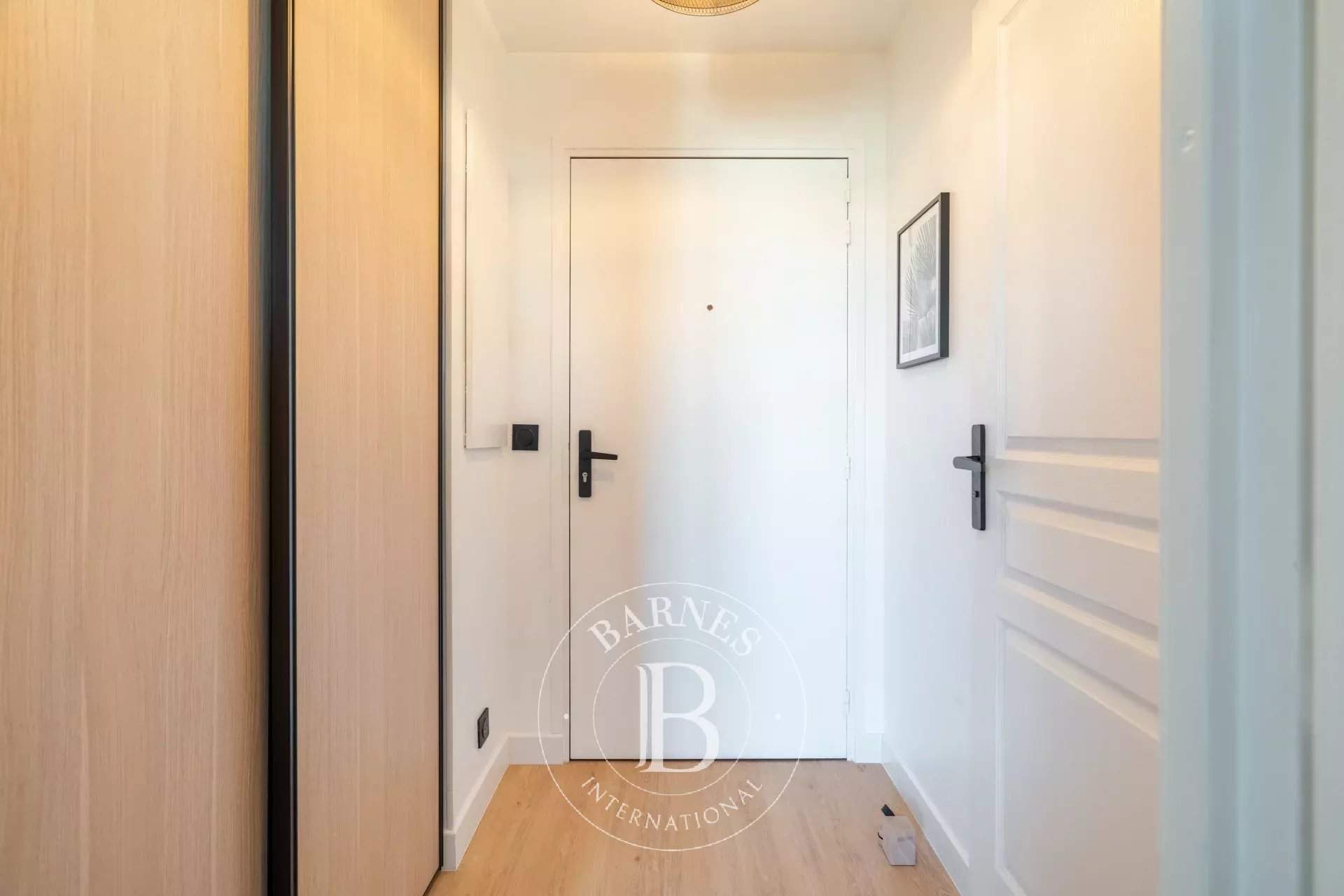 Marseille  - Apartment 1 Bedroom - picture 10