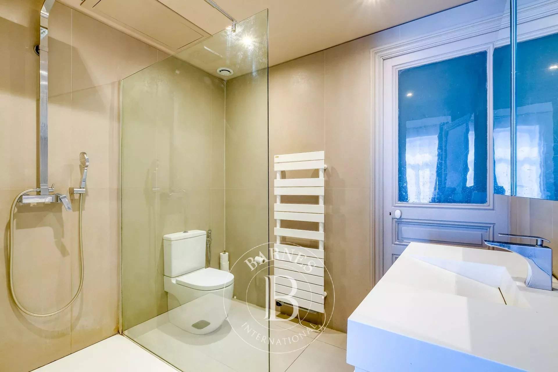 Marseille  - Appartement 5 Pièces 3 Chambres - picture 9