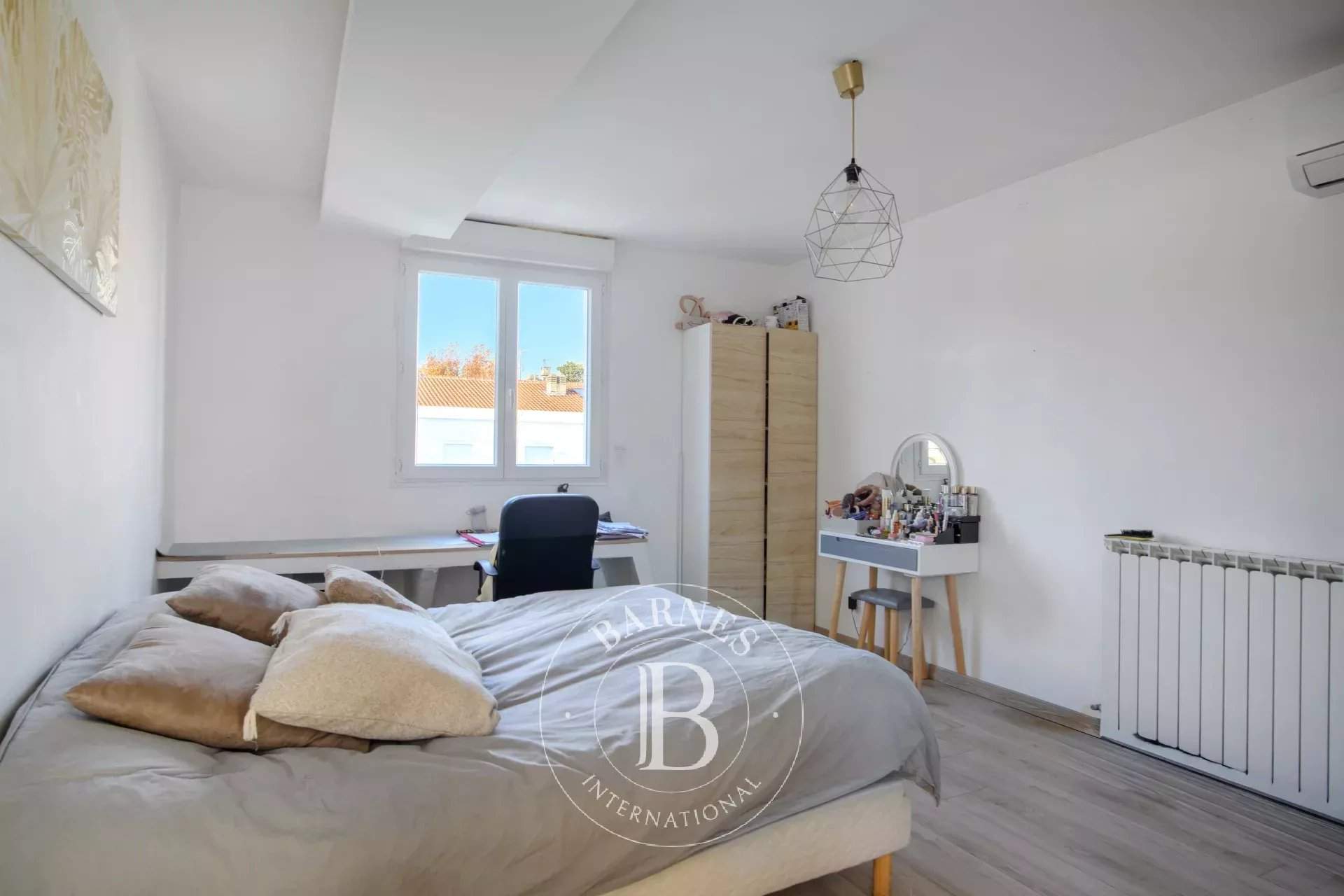 Marseille  - House 5 Bedrooms - picture 17