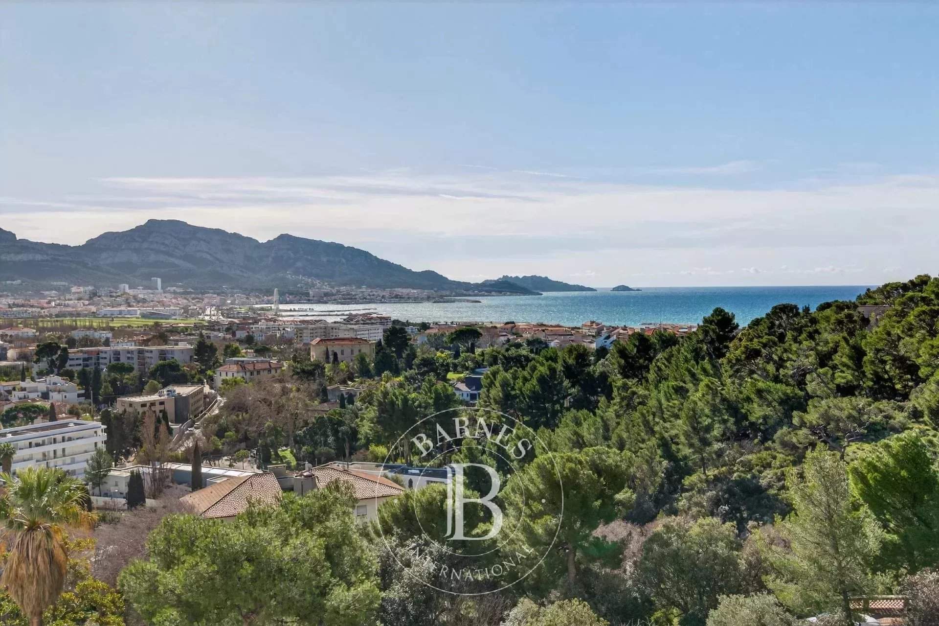 Marseille  - Apartment 2 Bedrooms - picture 1