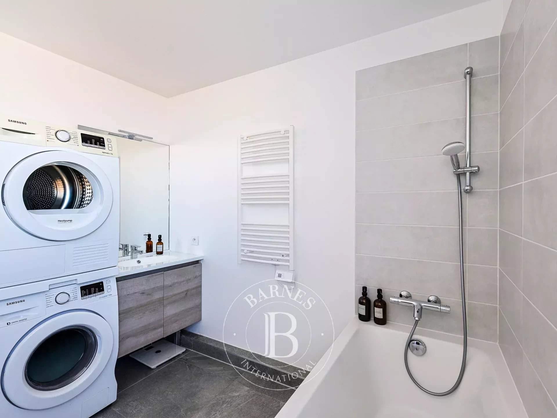 Marseille  - Apartment 3 Bedrooms - picture 11