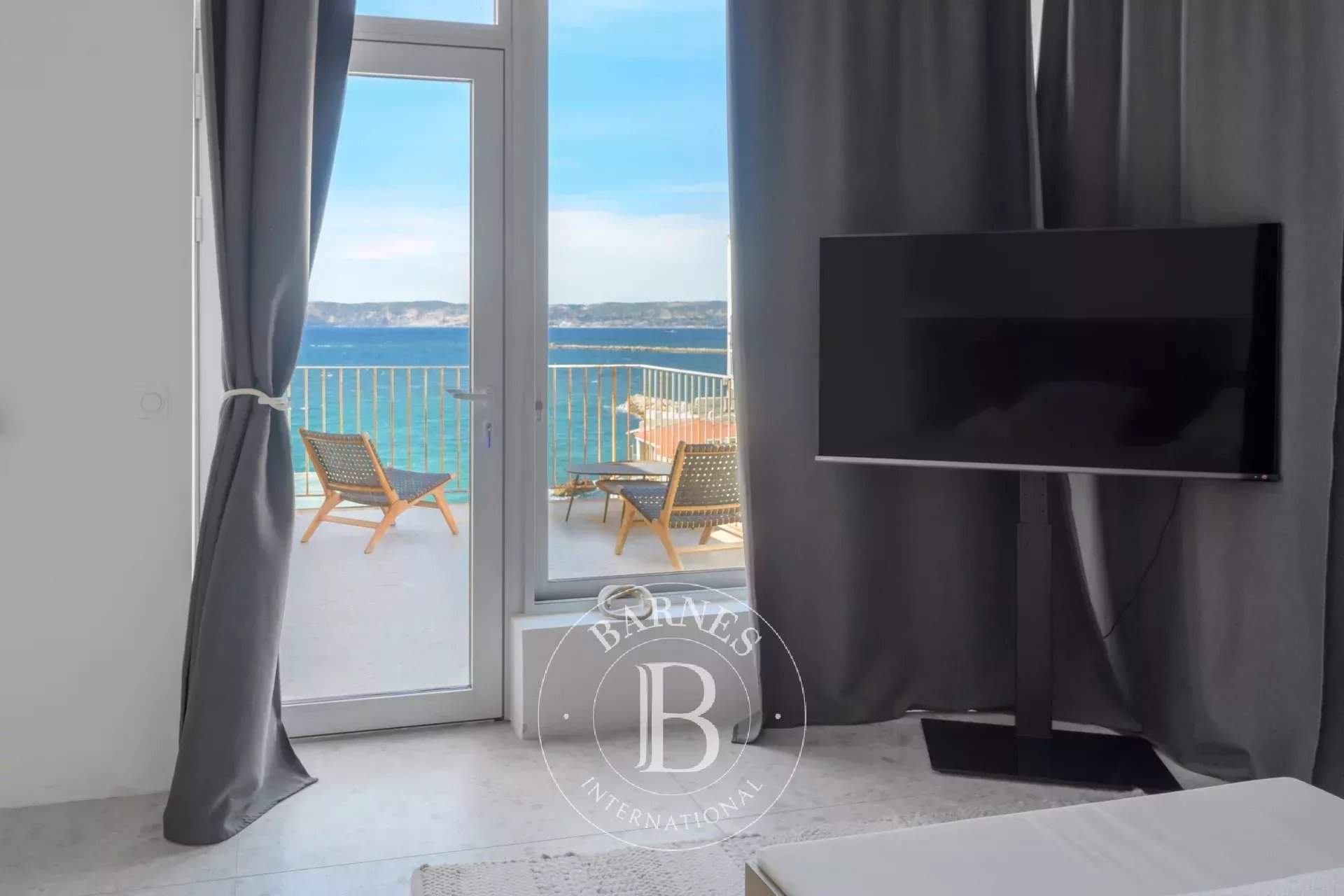 Marseille  - House 4 Bedrooms - picture 12