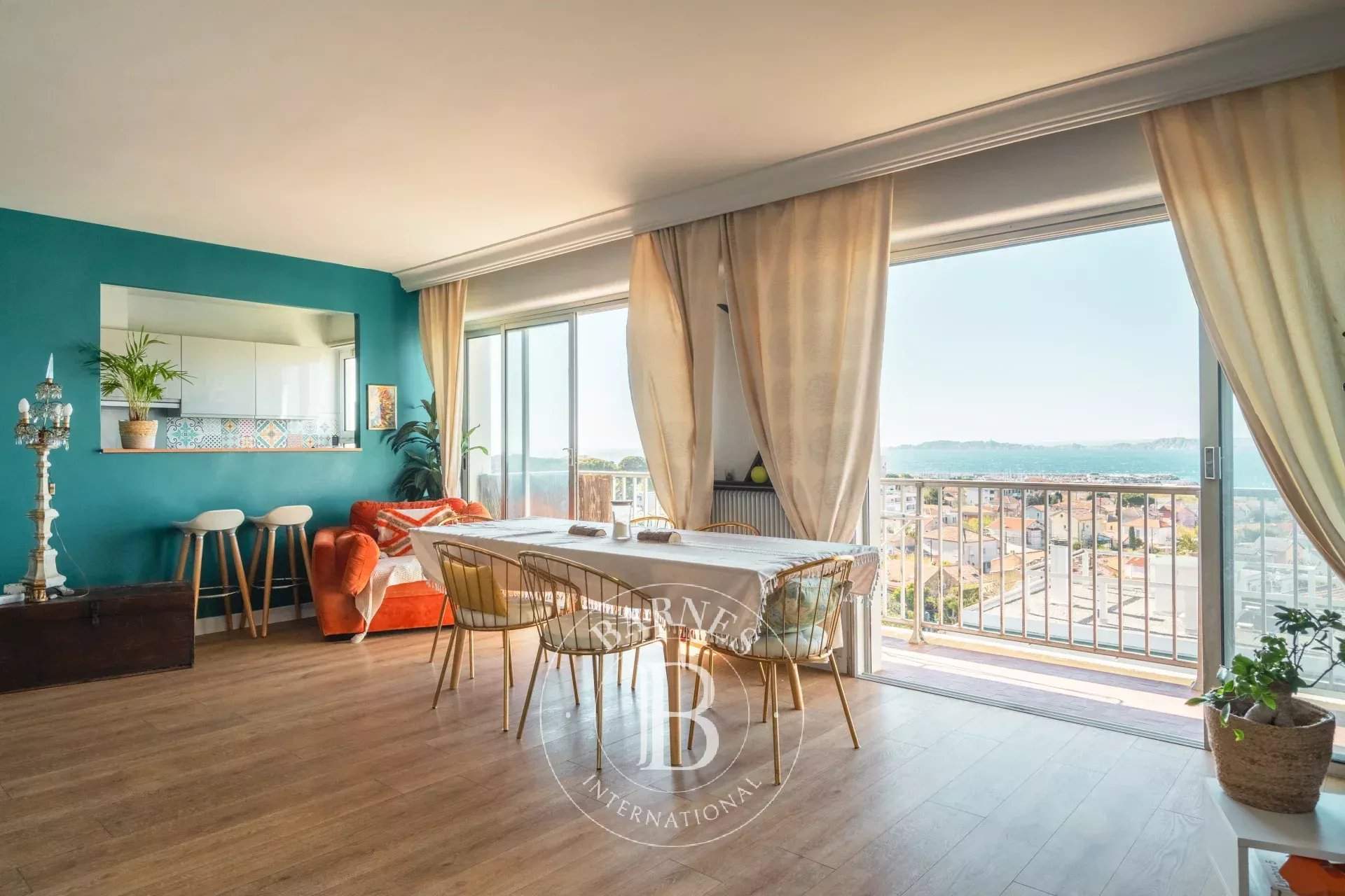 Marseille  - Apartment 3 Bedrooms - picture 15