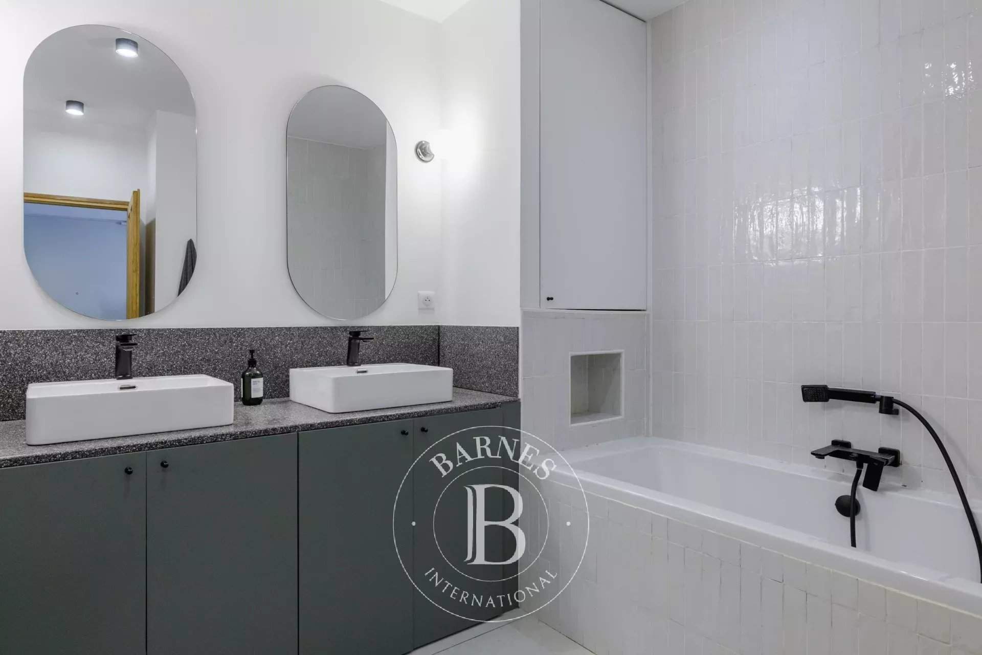 Marseille  - Appartement 4 Pièces - picture 11