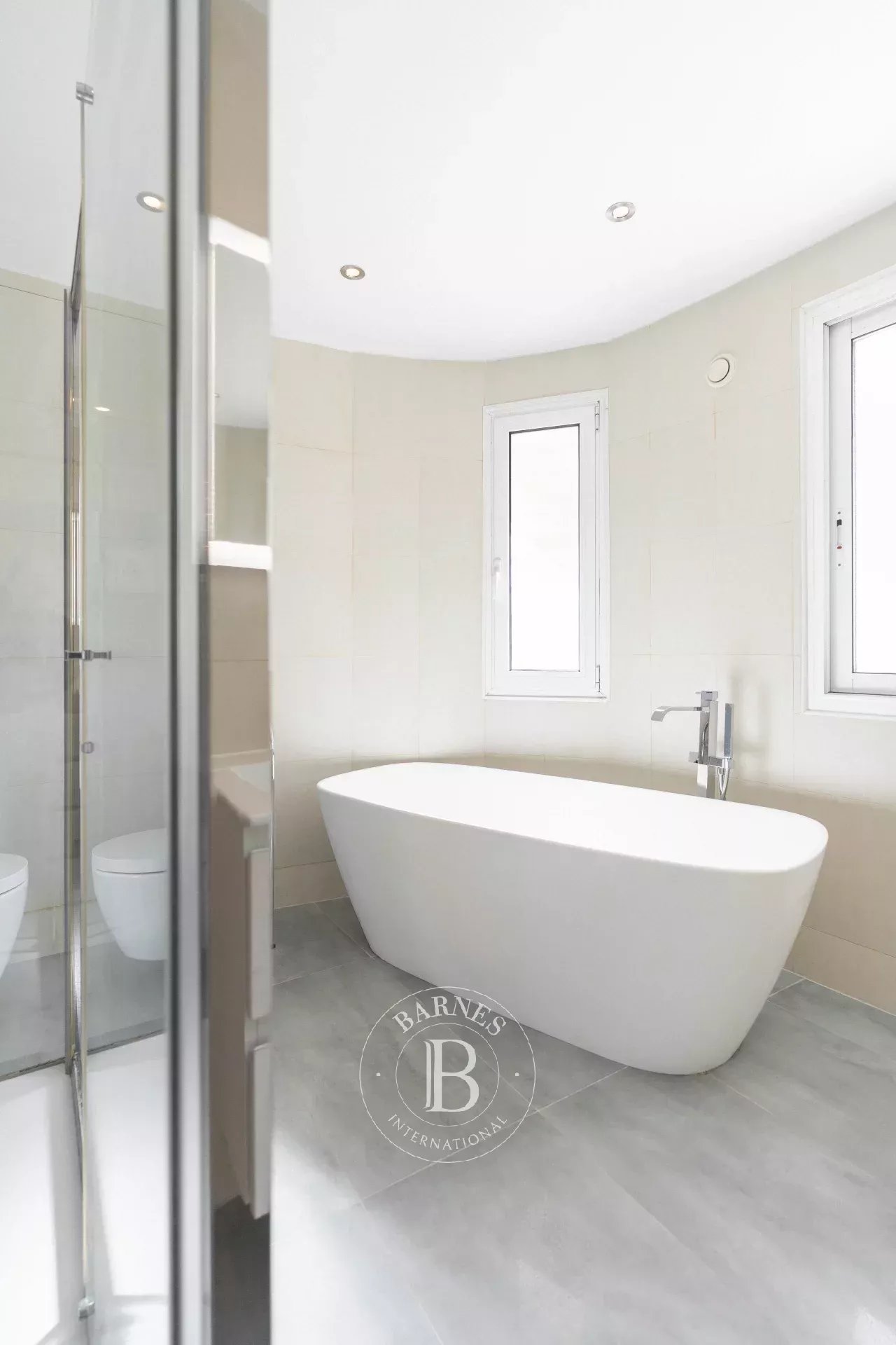 Marseille  - House 5 Bedrooms - picture 12