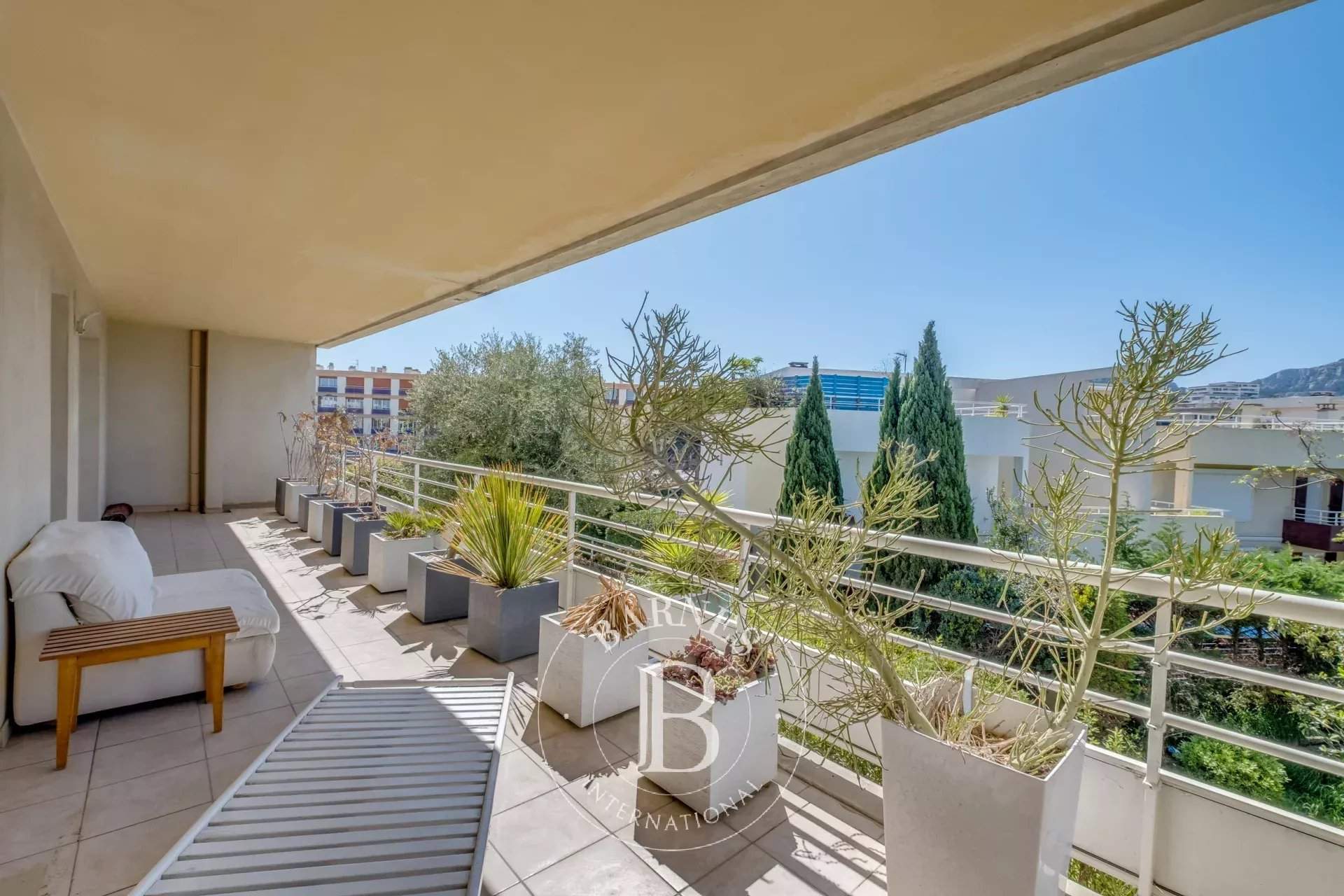 Marseille  - Apartment 2 Bedrooms - picture 10