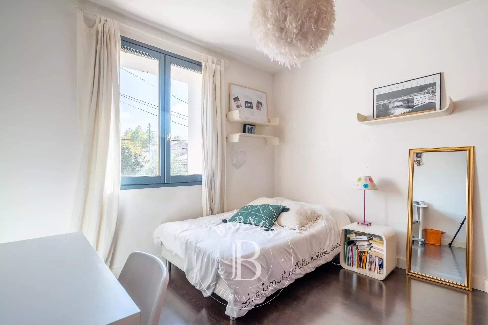Marseille  - House 4 Bedrooms - picture 10