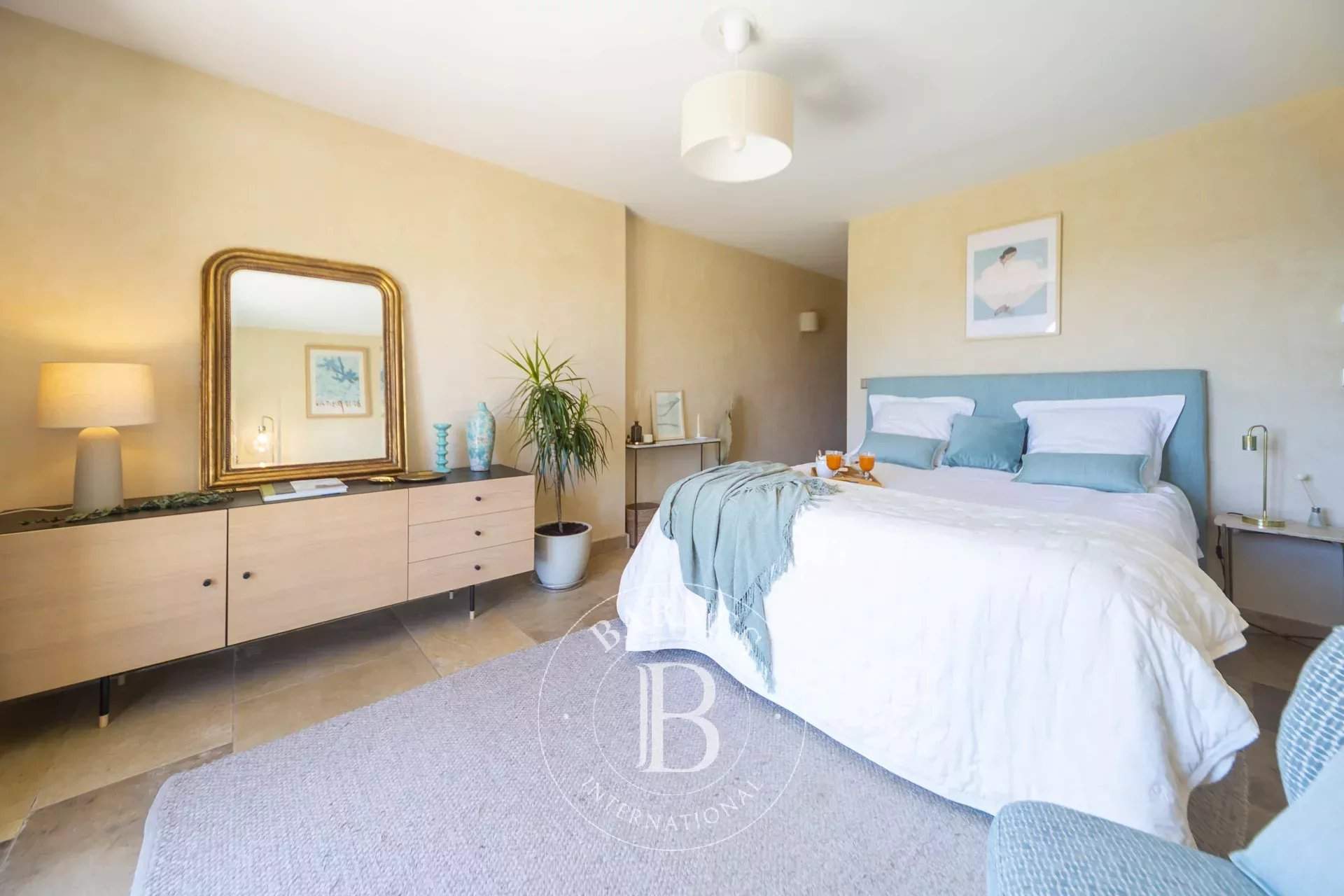 Le Tholonet  - Maison 5 Pièces 4 Chambres - picture 13