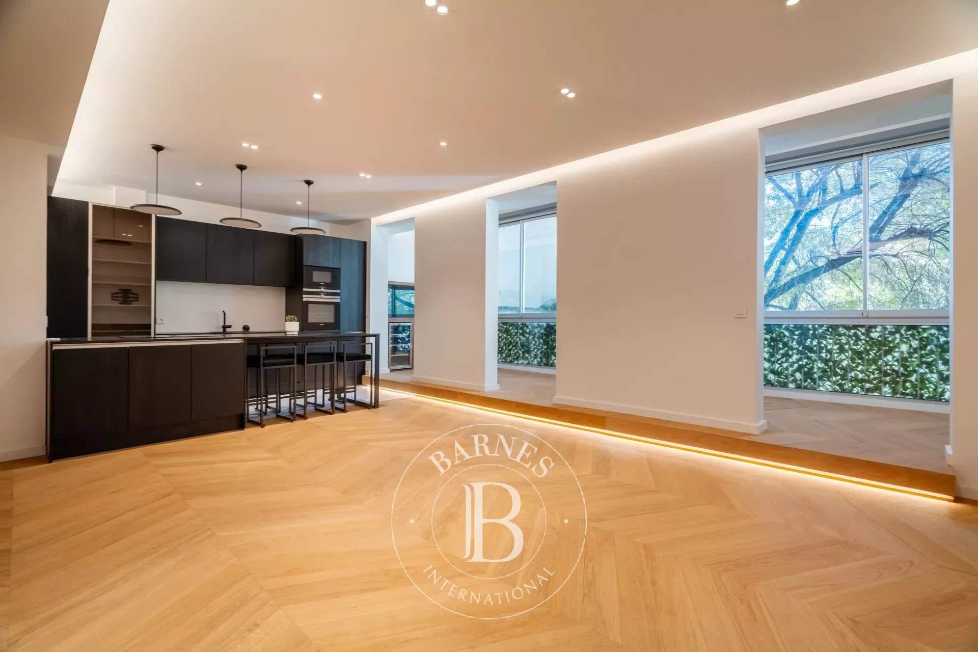 Marseille  - Appartement 3 Pièces 2 Chambres - picture 2