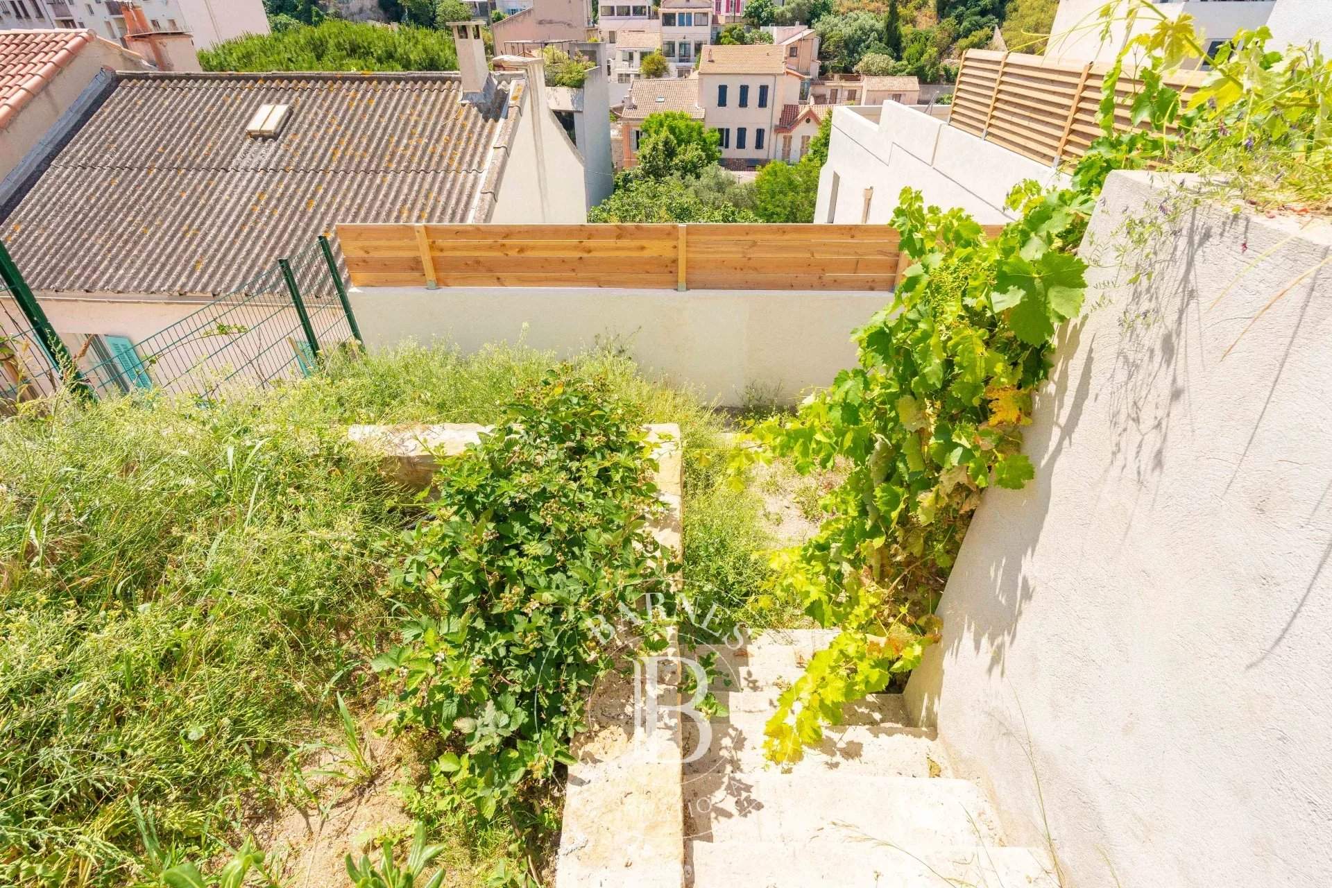 Marseille  - Apartment 2 Bedrooms - picture 14