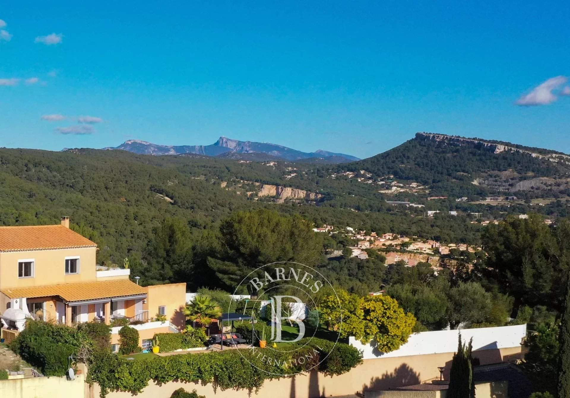 Cassis  - Maison 6 Pi&egrave;ces 5 Chambres - picture 14