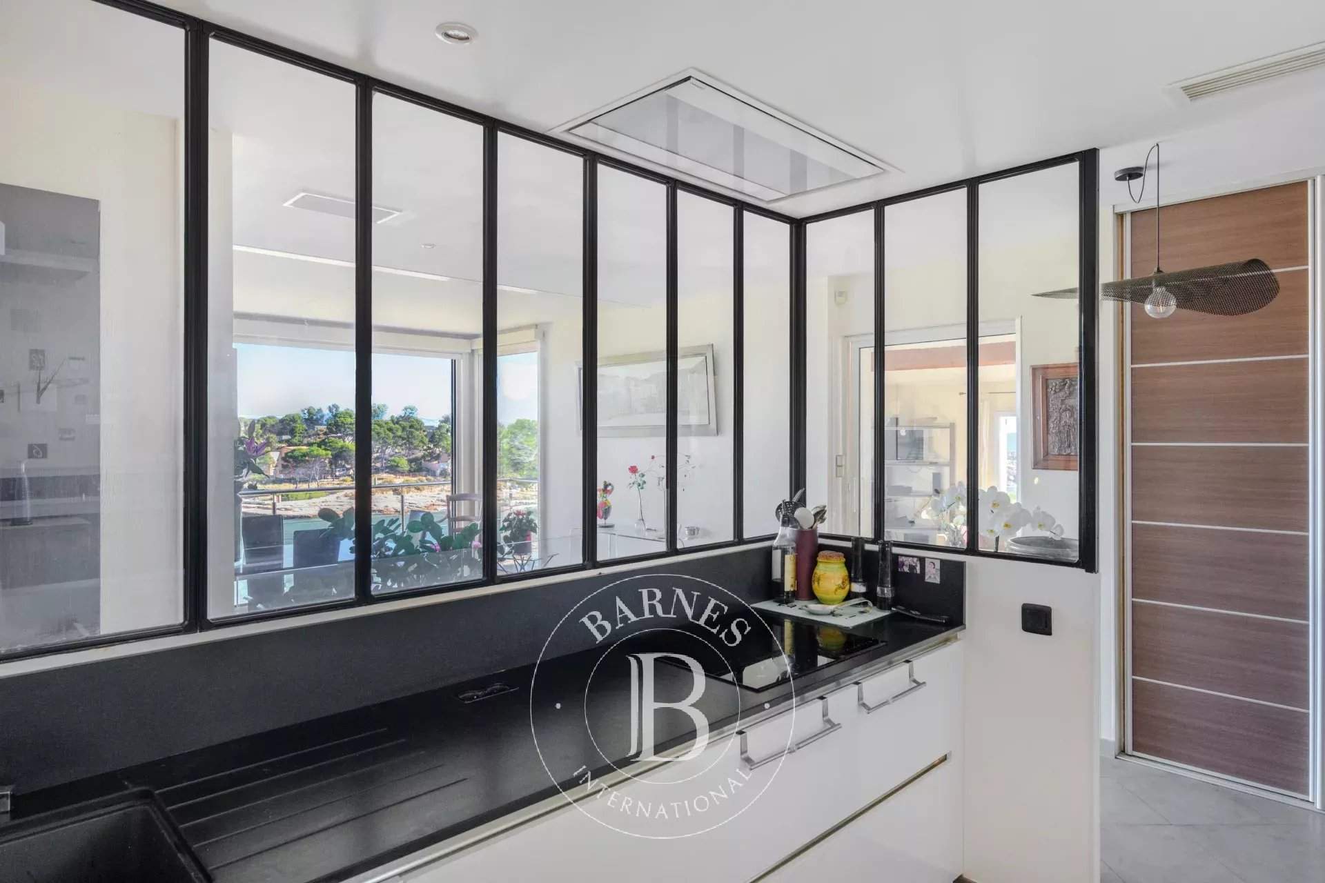 Martigues  - Villa 6 Pièces 4 Chambres - picture 9