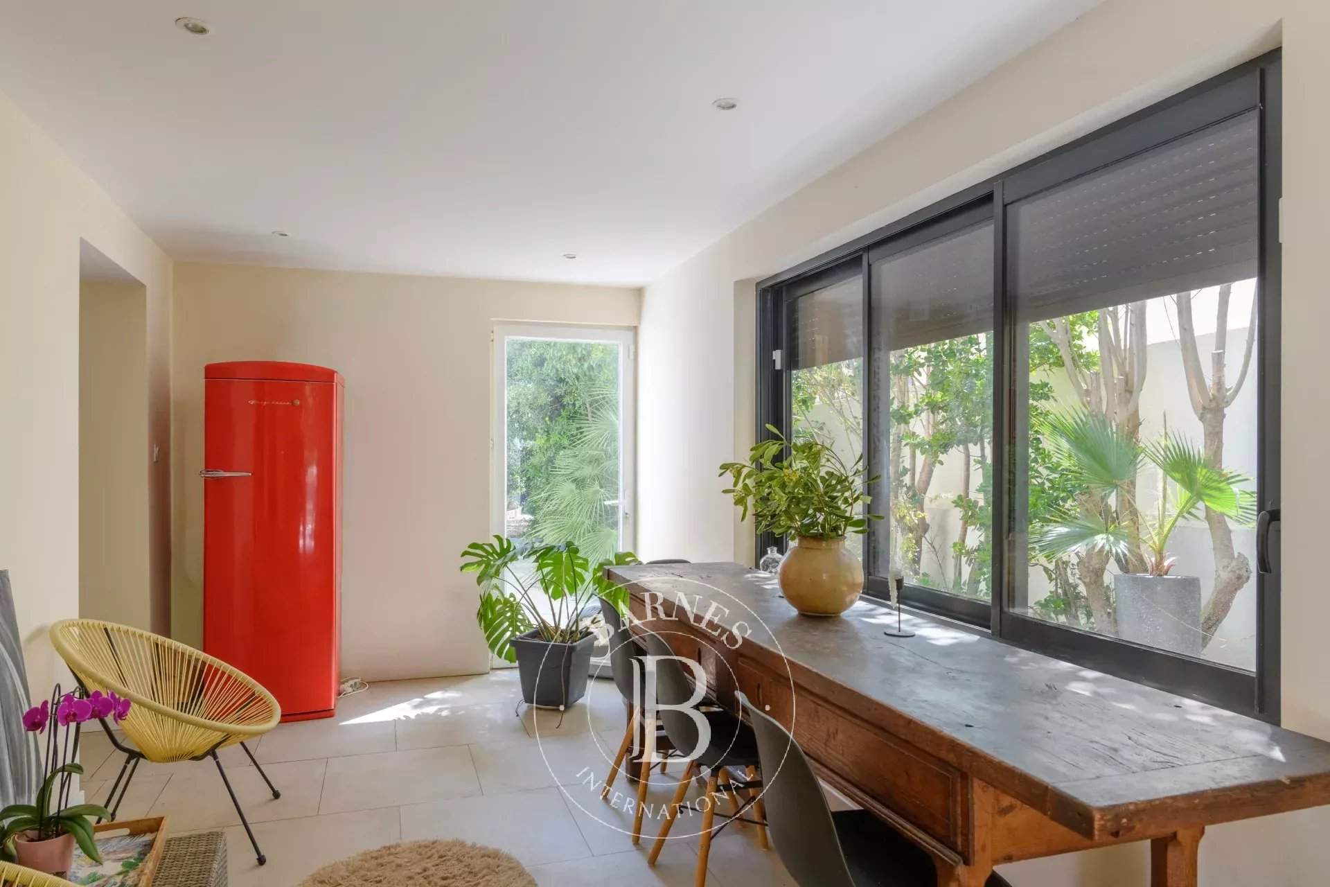 Marseille  - Villa 6 Pi&egrave;ces 4 Chambres - picture 9