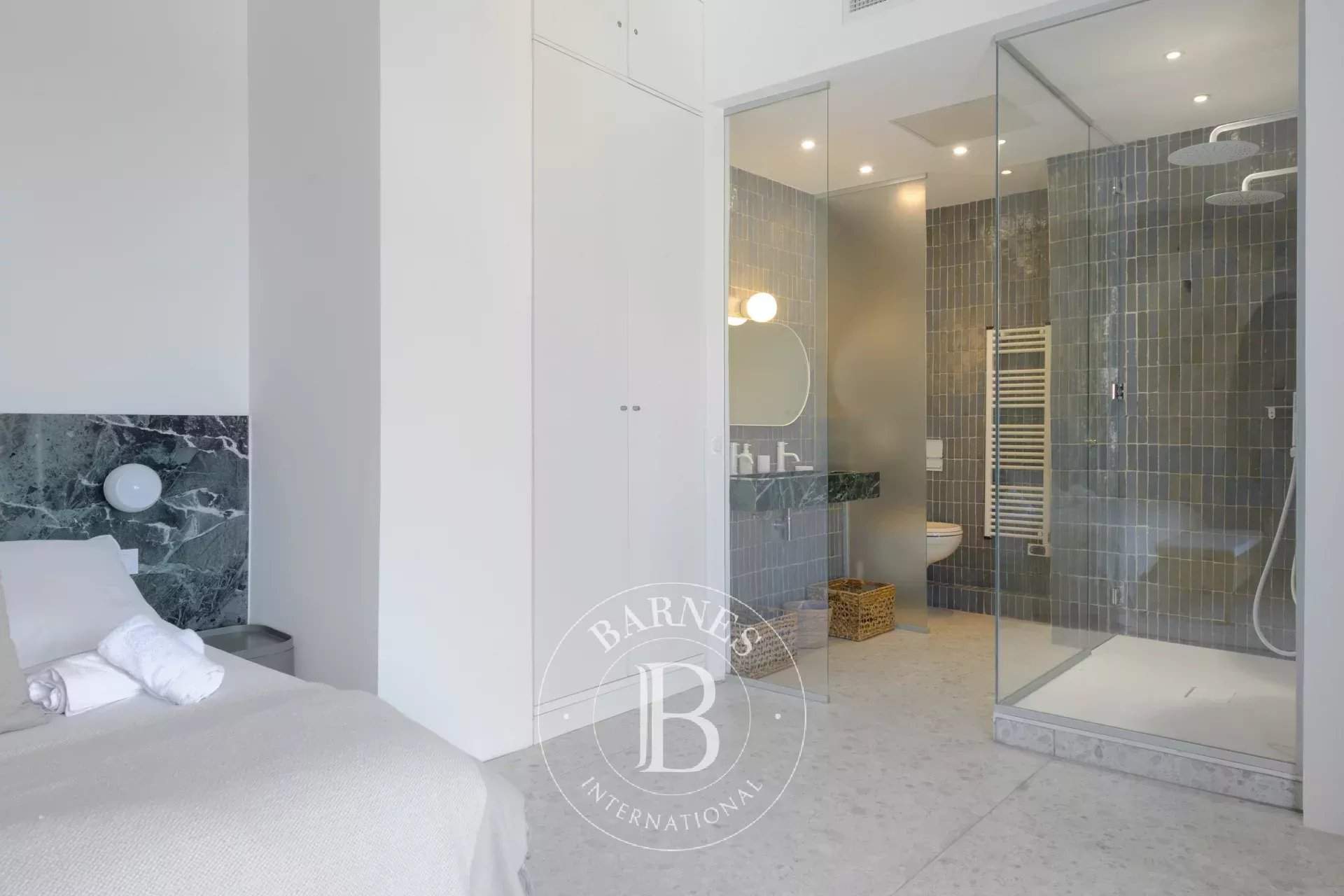 Marseille  - House 4 Bedrooms - picture 11