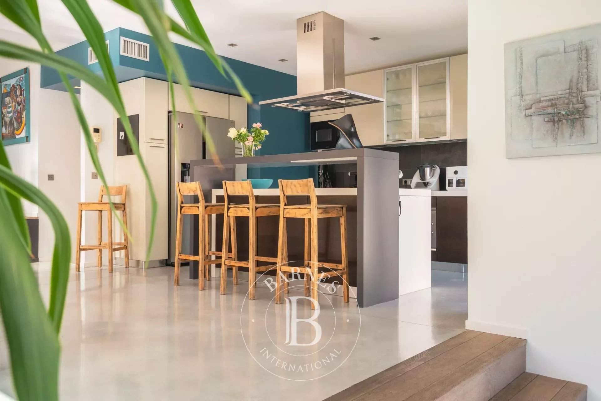 Marseille  - Villa 4 Pi&egrave;ces 3 Chambres - picture 15