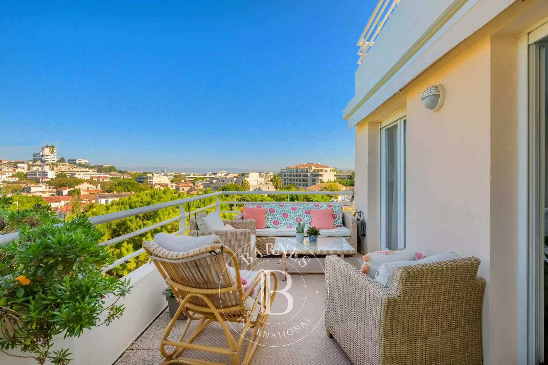Marseille  - Appartement  - picture 12