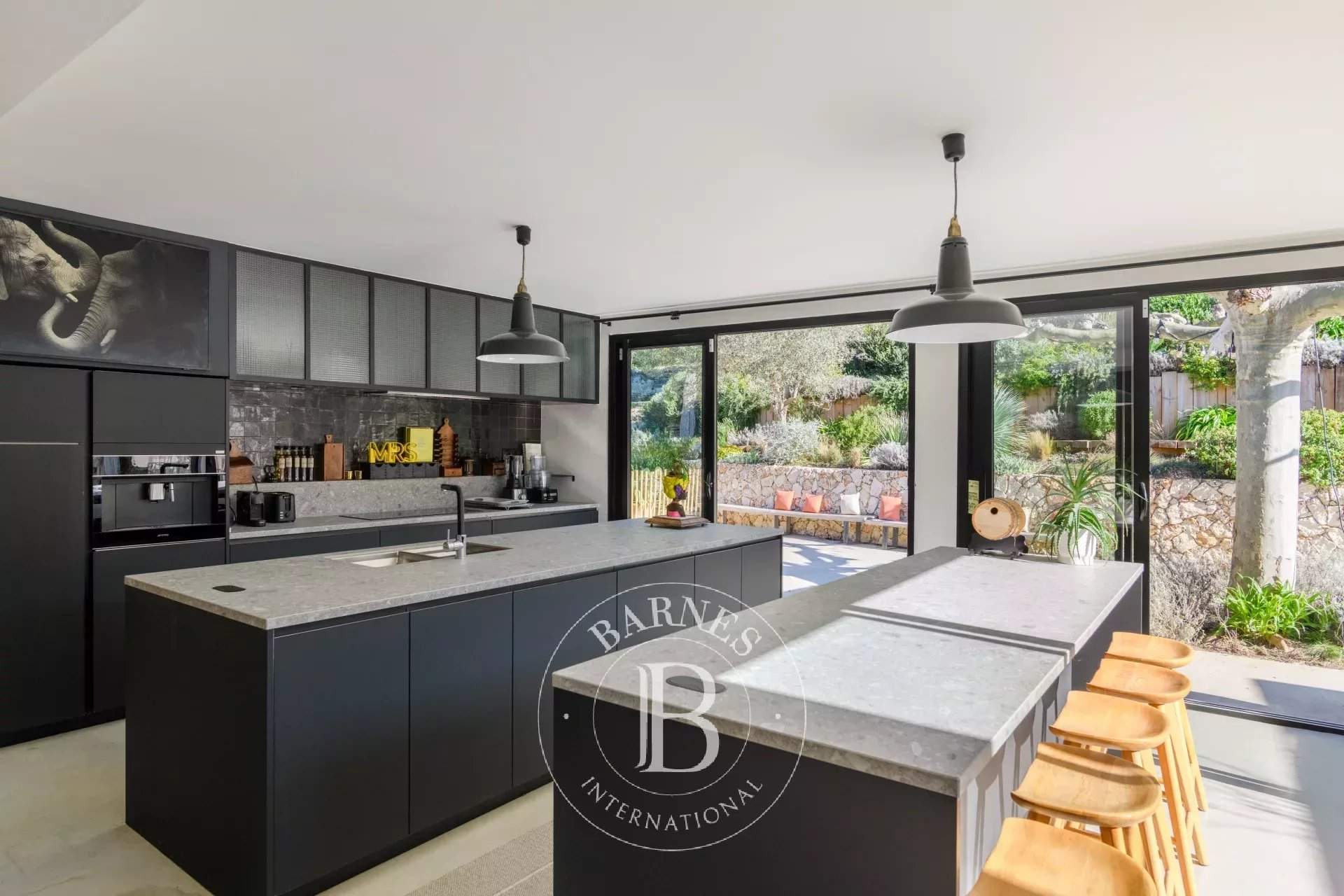 Cassis  - Property 7 Bedrooms - picture 8