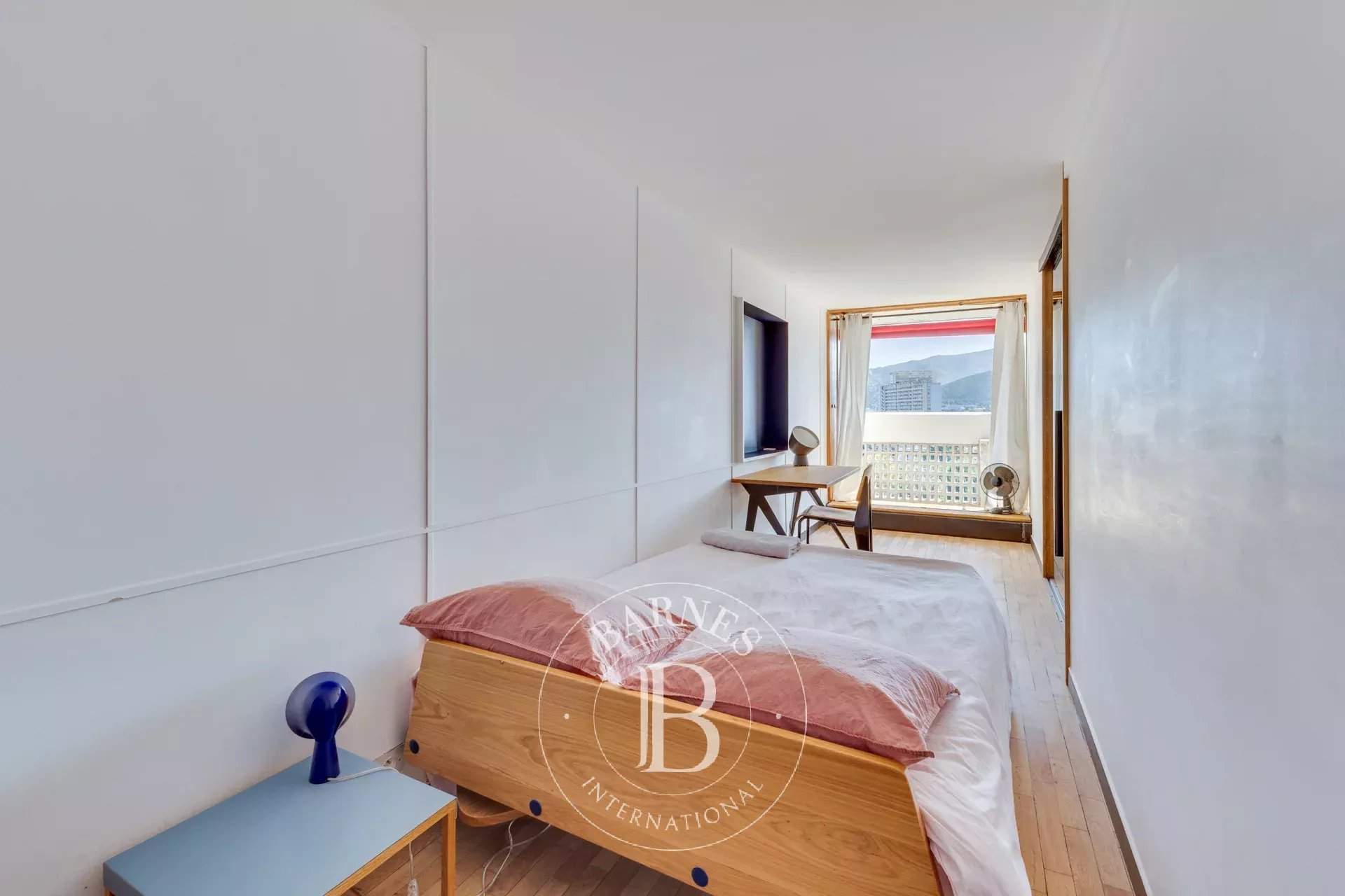 Marseille  - Apartment 2 Bedrooms - picture 9