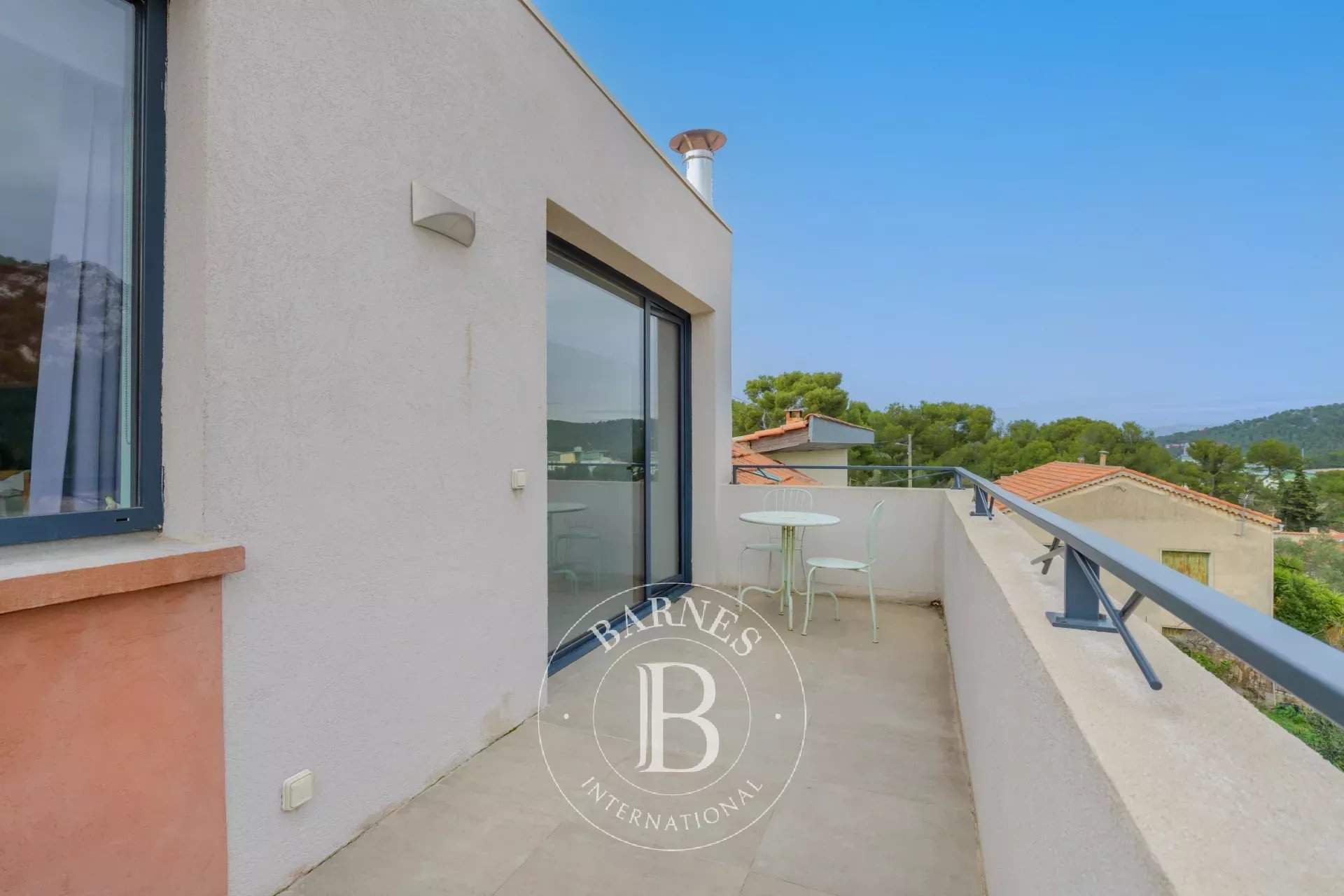 Marseille  - House 5 Bedrooms - picture 14