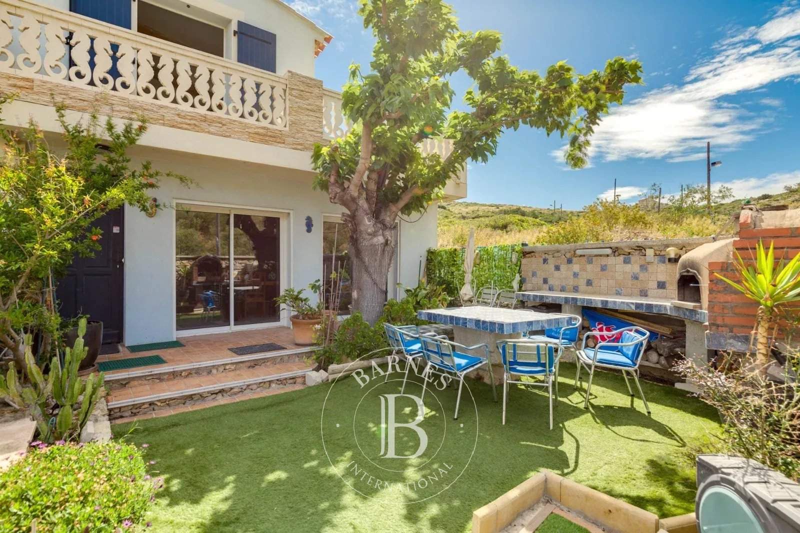 Marseille  - House 2 Bedrooms - picture 1