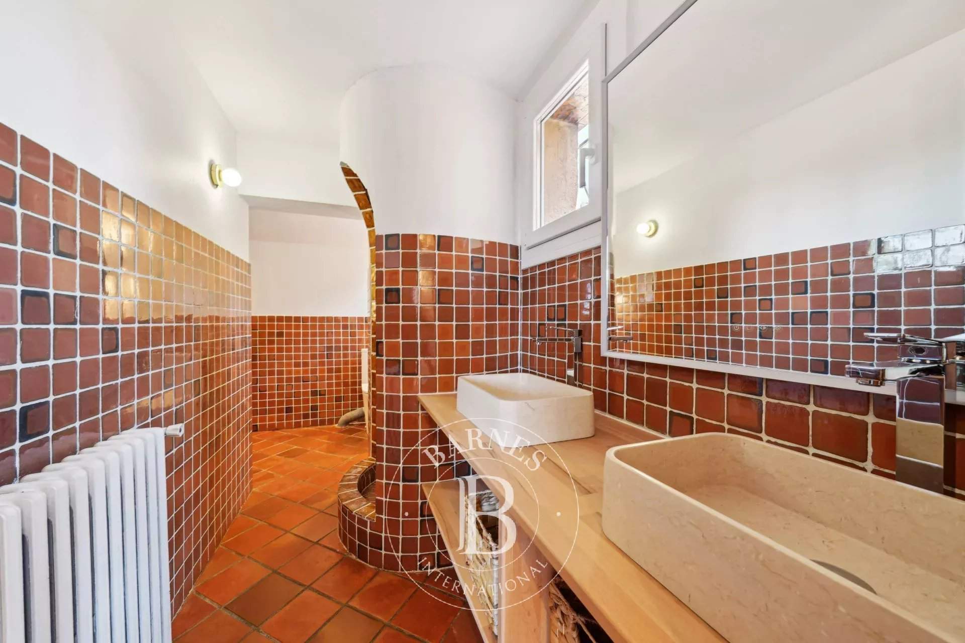 La Ciotat  - Maison 6 Pièces 5 Chambres - picture 15