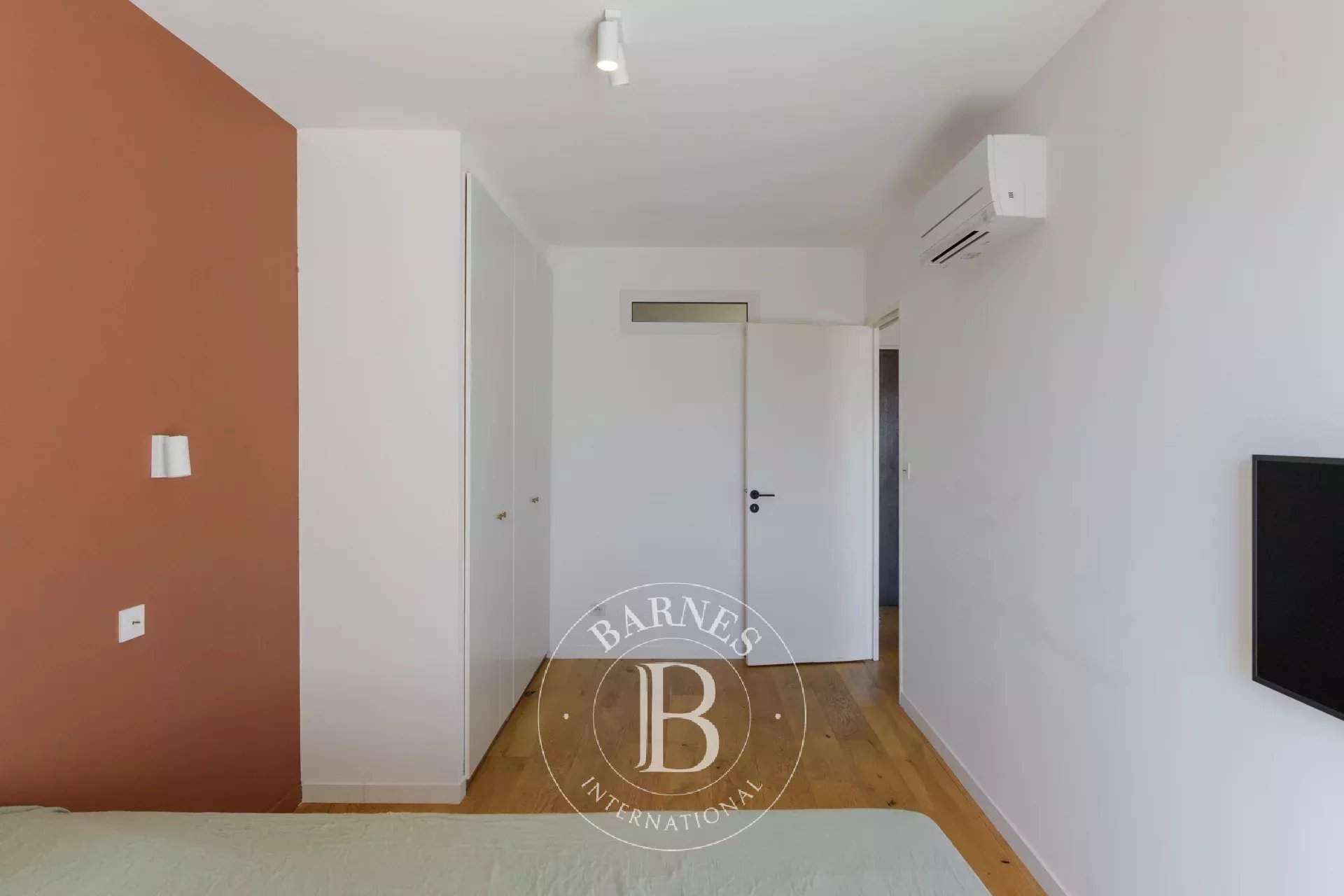 Marseille  - Apartment 2 Bedrooms - picture 11