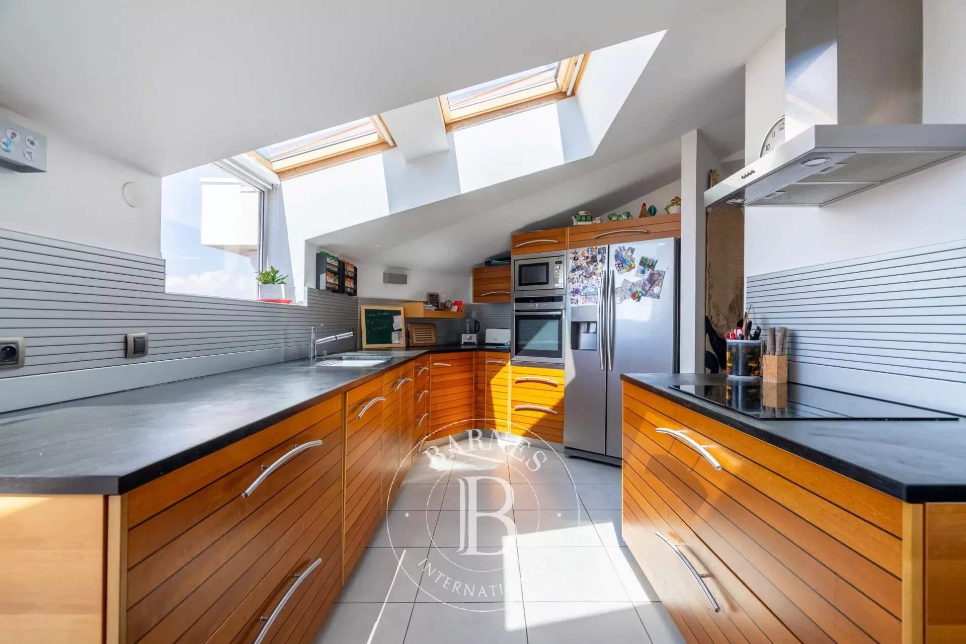 Marseille  - Appartement 5 Pi&egrave;ces 4 Chambres - picture 8